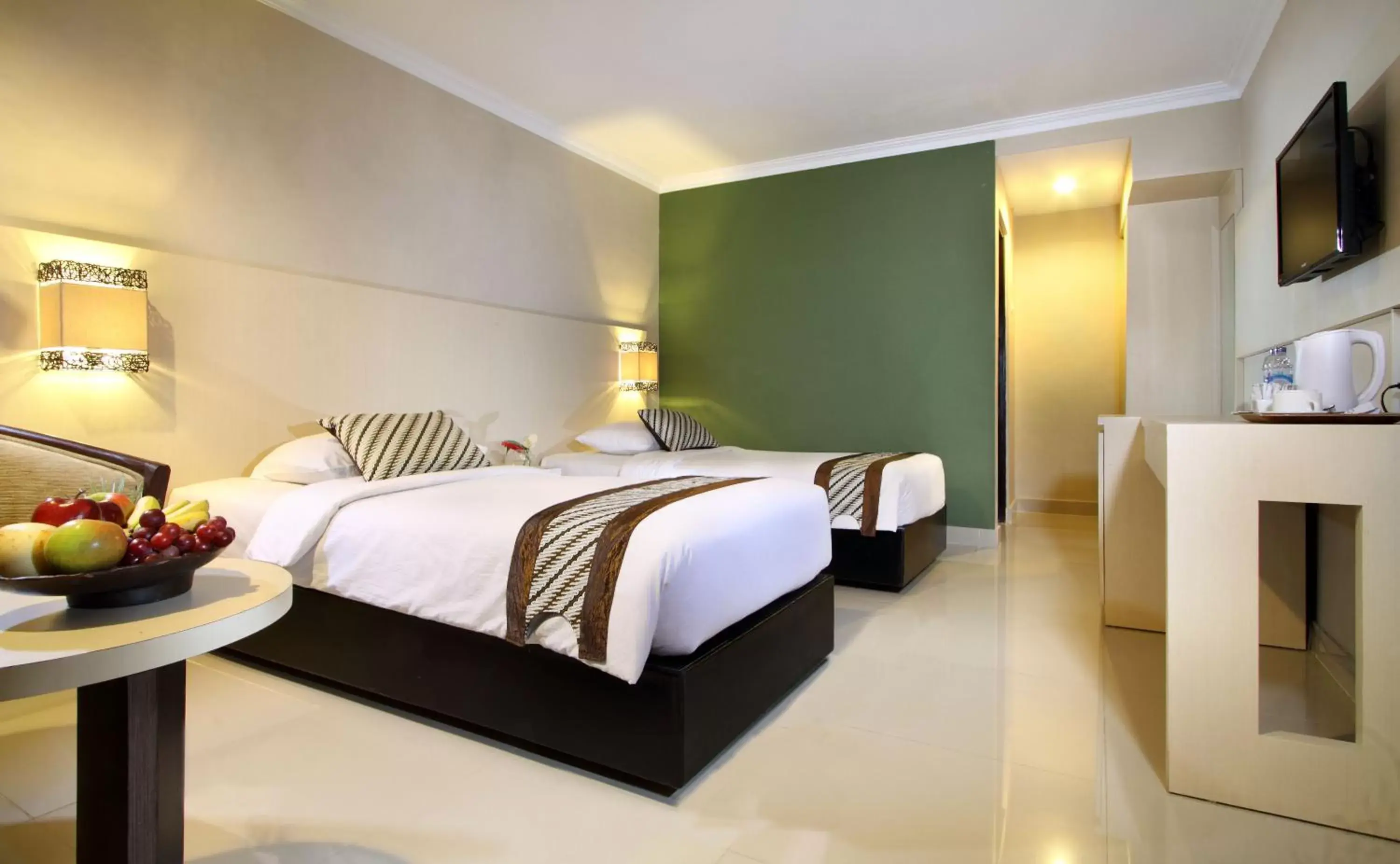 Bed in Cakra Kusuma Hotel