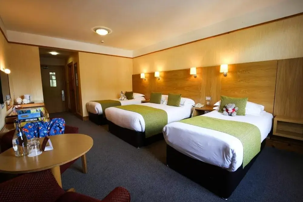 Photo of the whole room, Bed in Tullamore Court Hotel