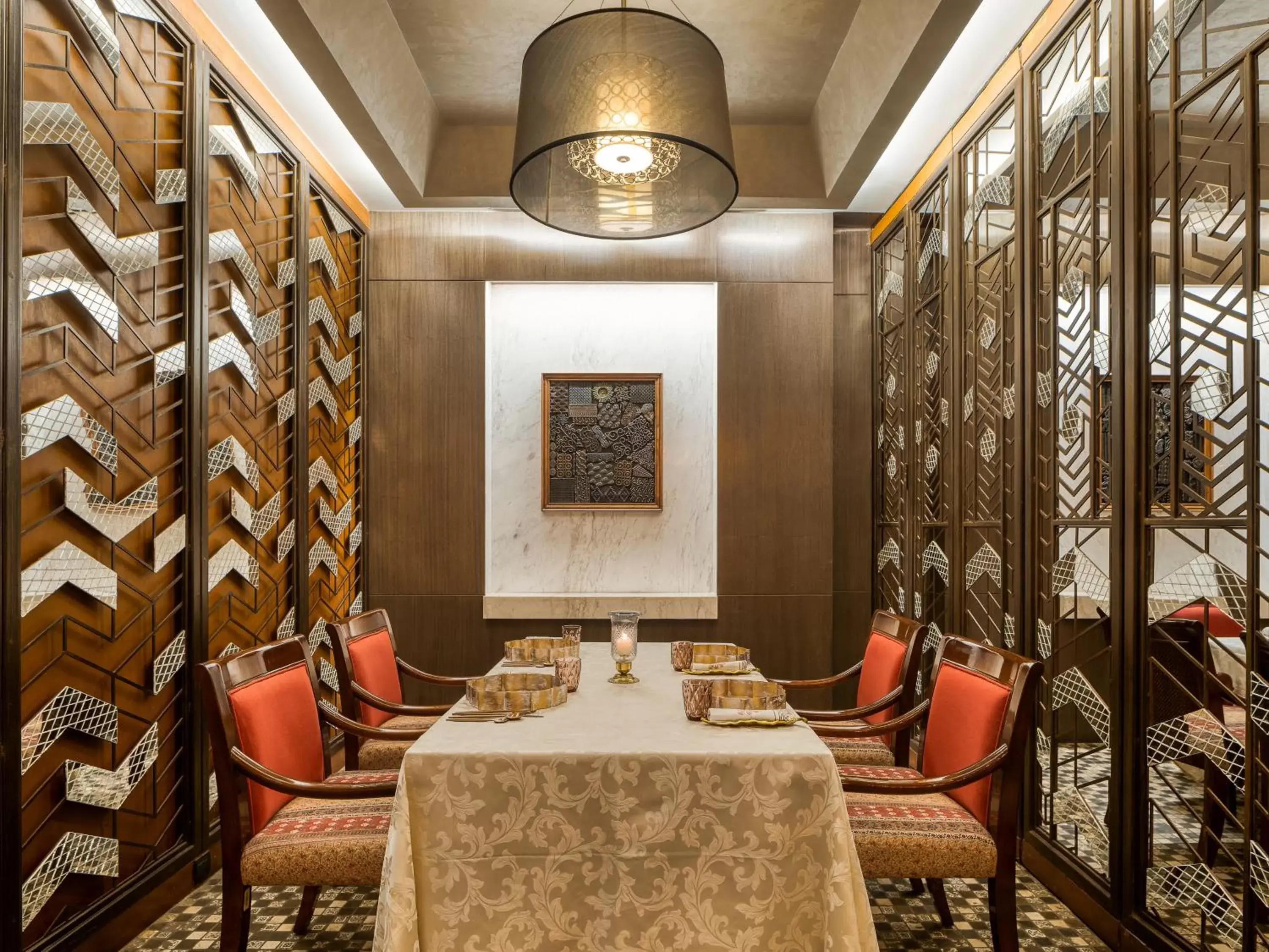 Restaurant/places to eat in Hyatt Regency Ahmedabad Restaurant/places to eat in Hyatt Regency Ahmedabad