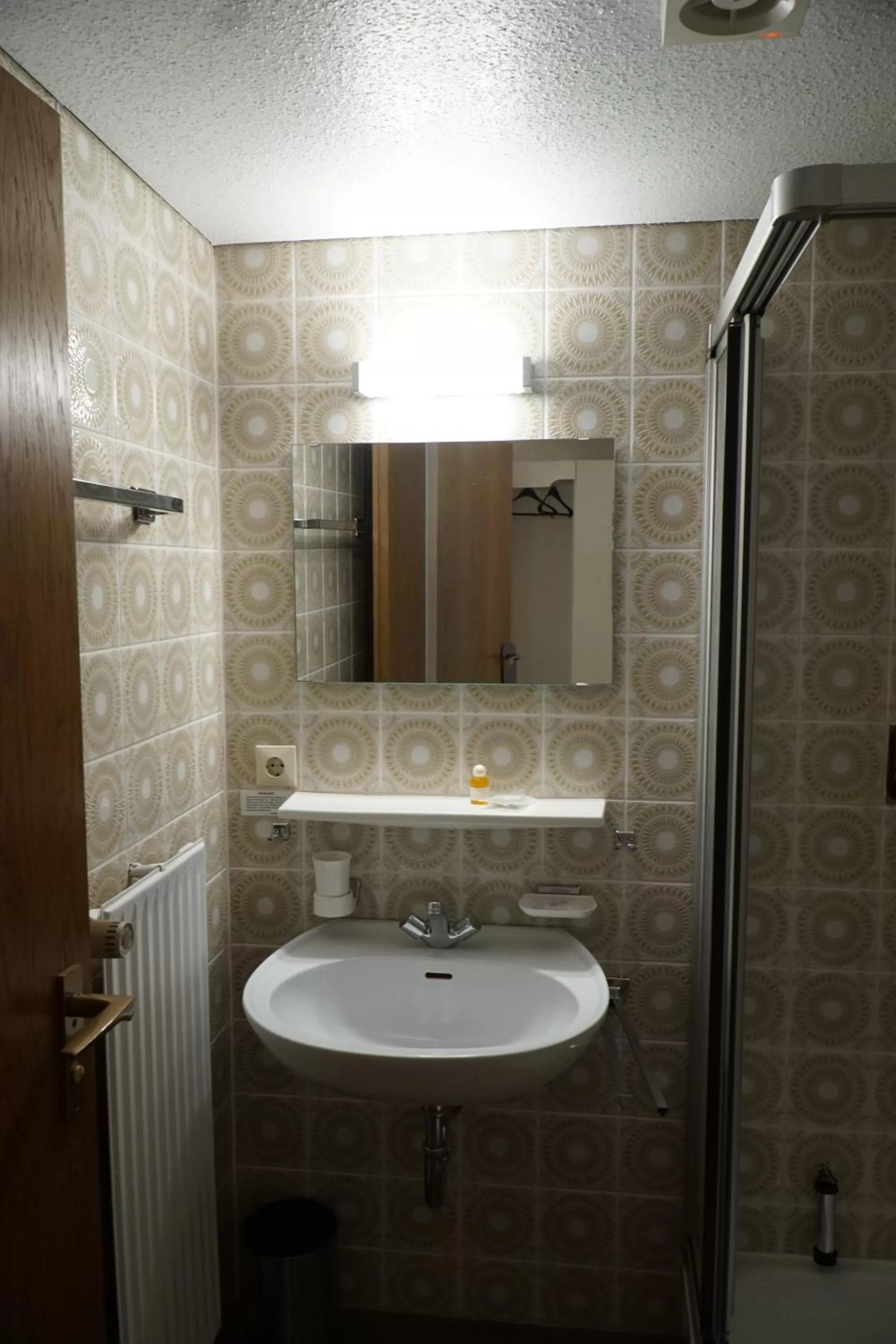 Bathroom in Hotel Eleon