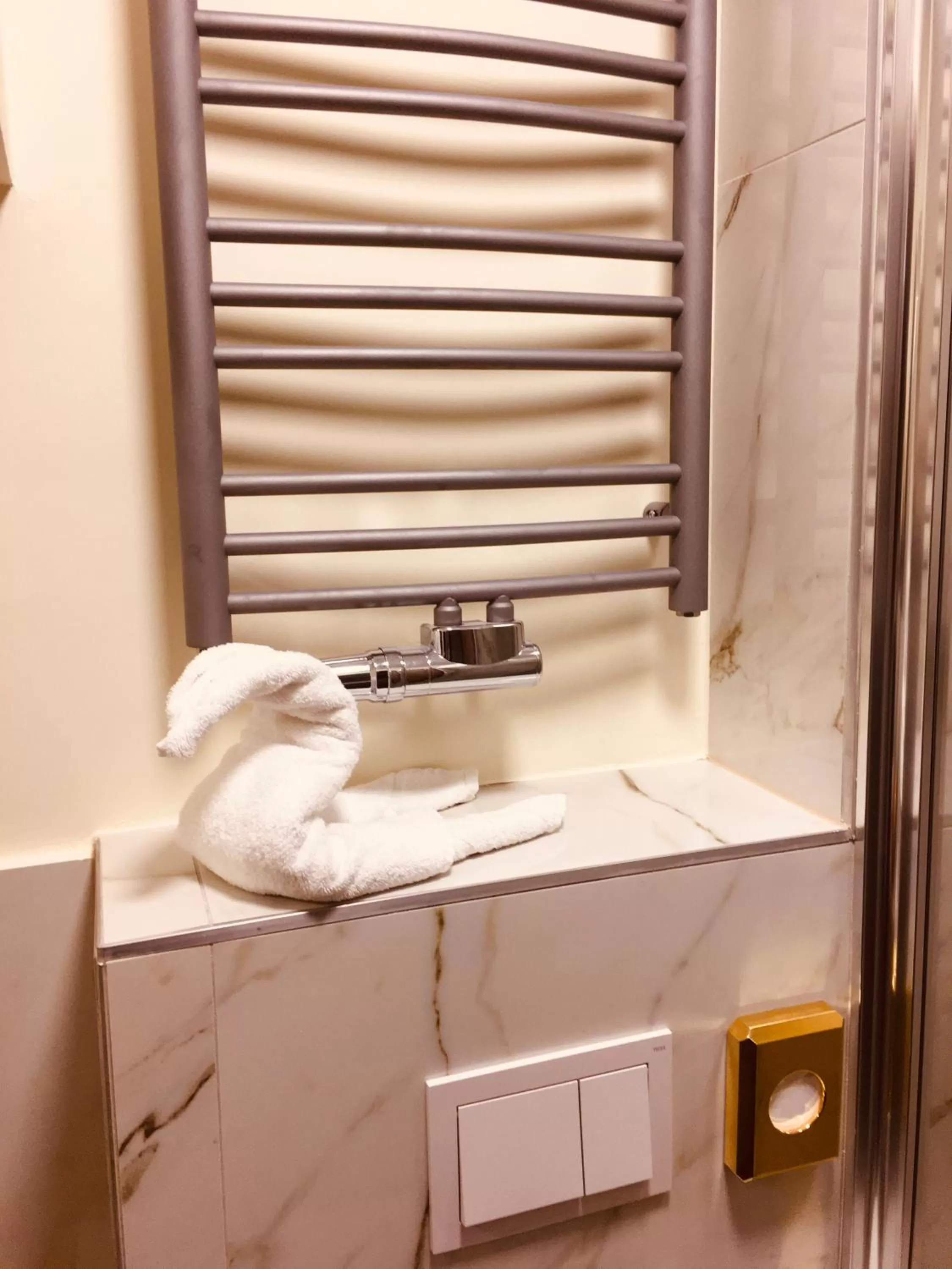 Bathroom in Hotel Glinde