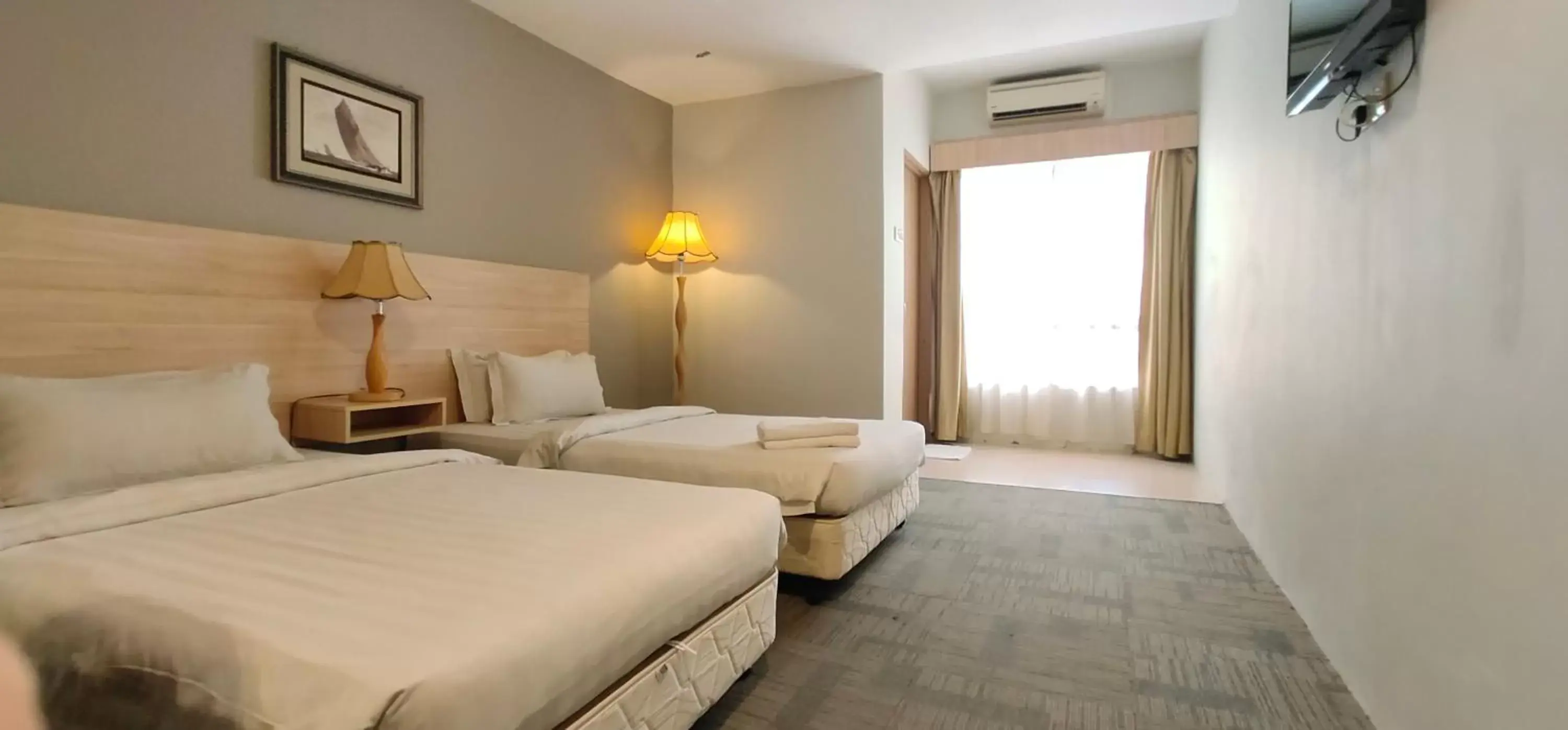 Bed in Prima Hotel Melaka
