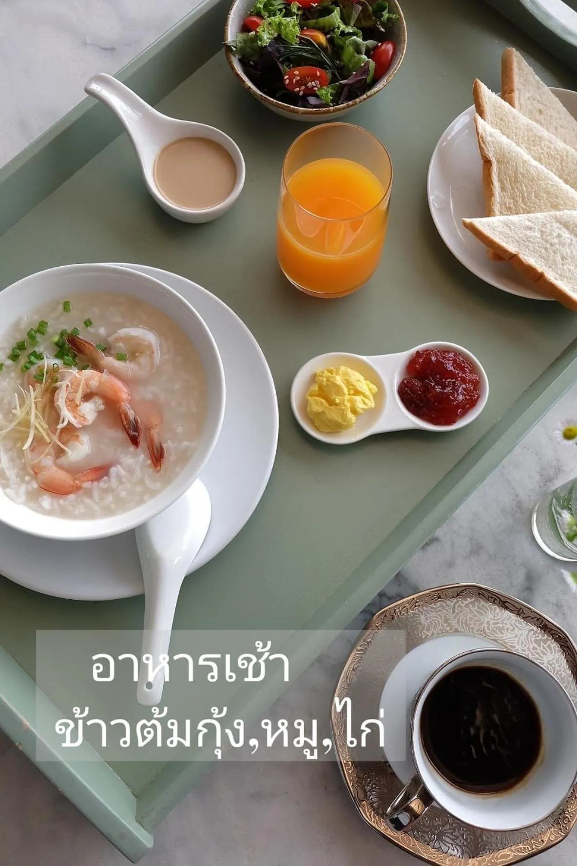 Breakfast in Baroque Boutique Resort