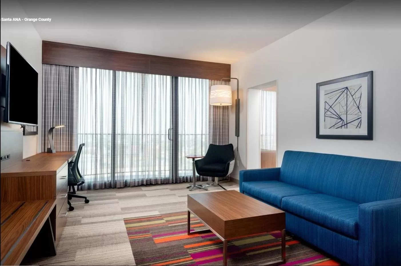 Living room in Holiday Inn Express & Suites Santa Ana - Orange County by IHG