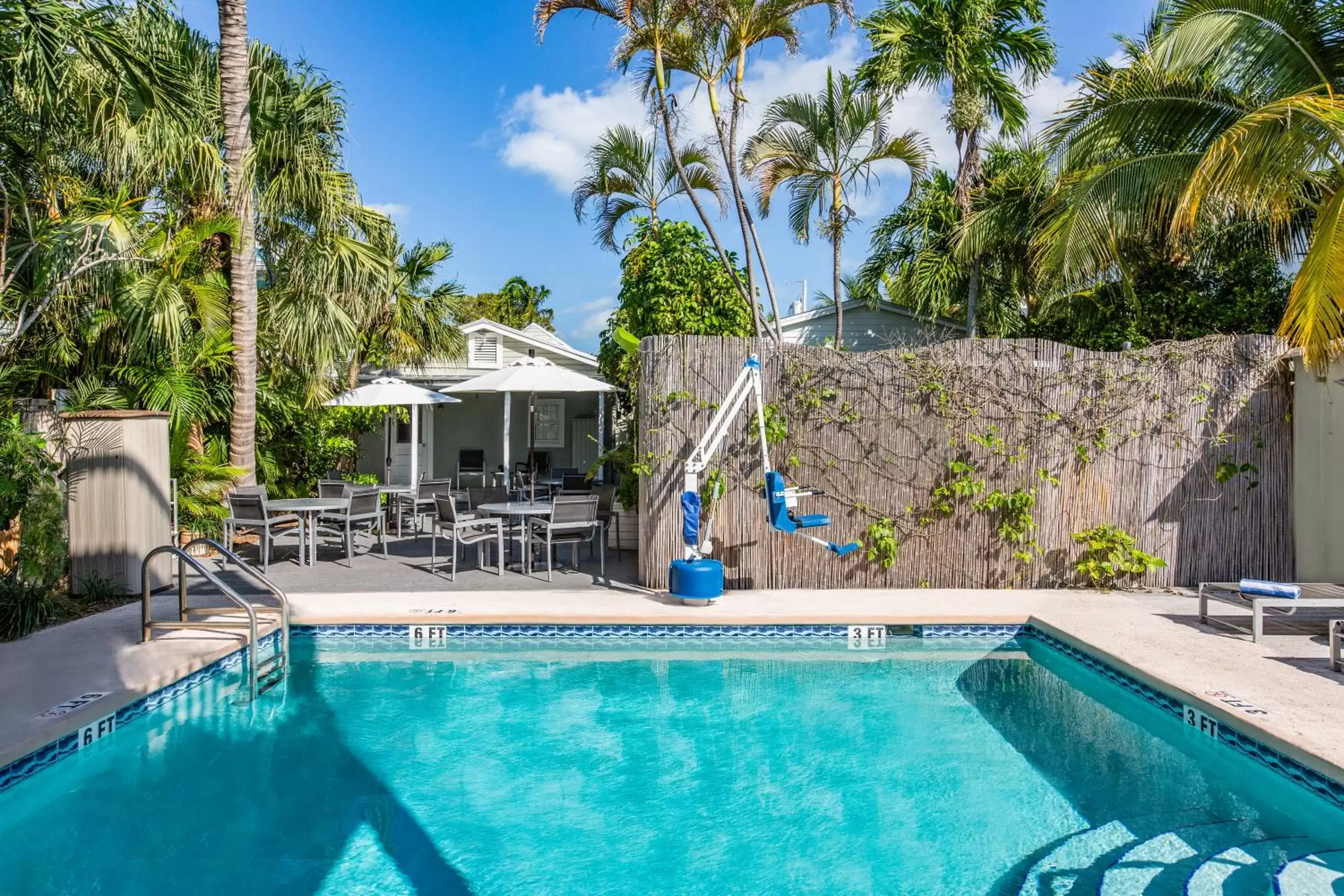 Patio, Swimming Pool in Southernmost Inn Adult Exclusive