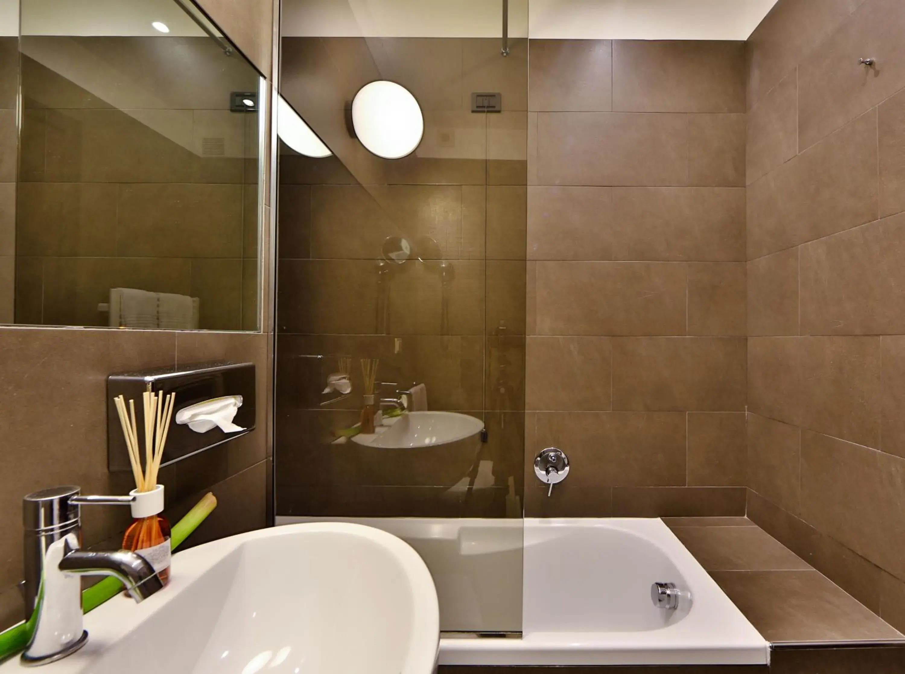 Bathroom in Best Western Plus Hotel Farnese