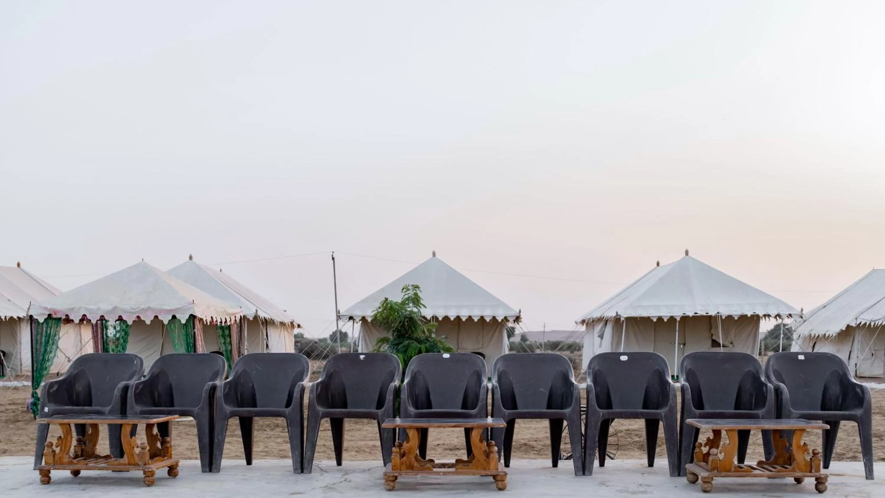 People in Bhati Desert Camp Sam