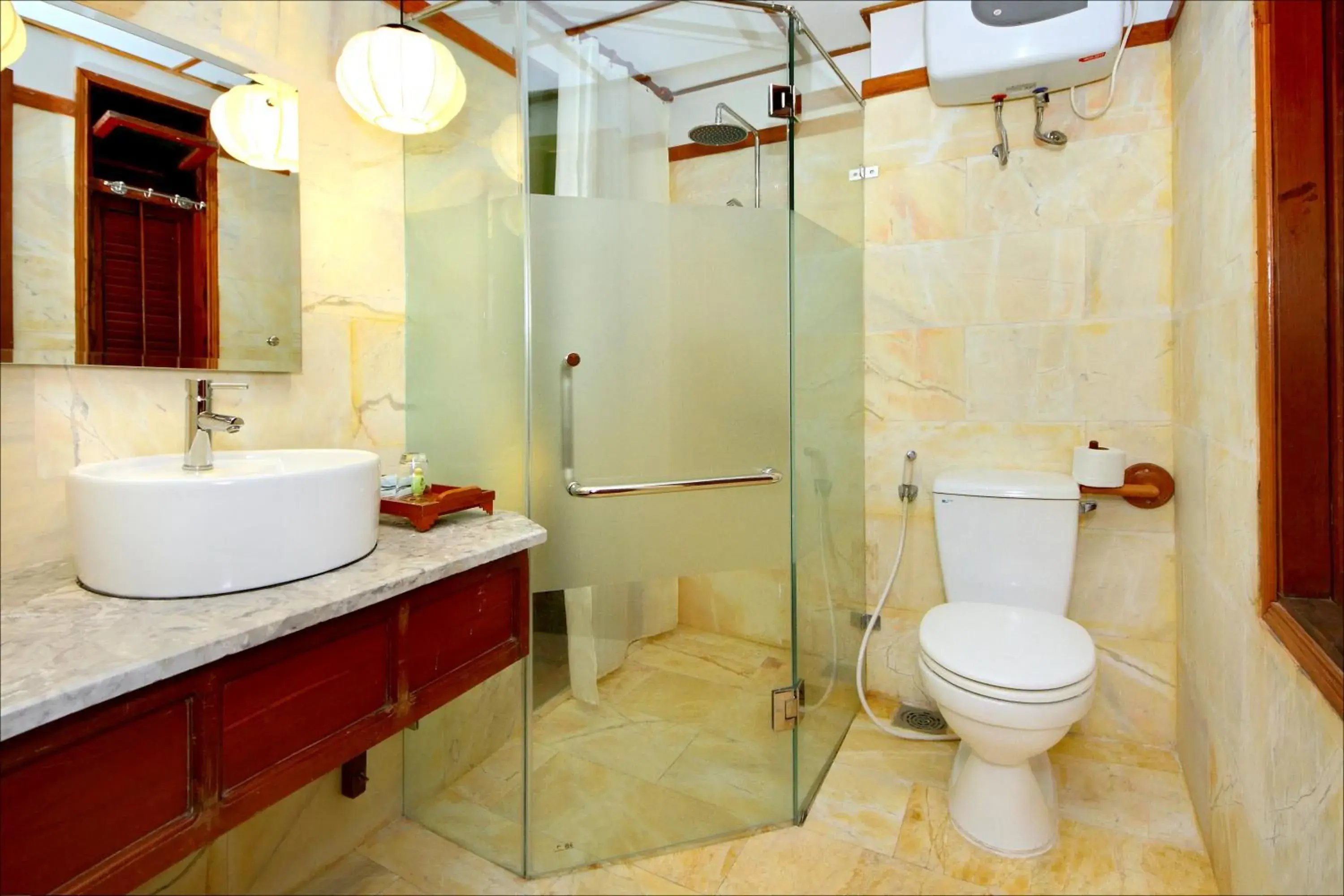 Bathroom in Thanh Van 1 Hotel