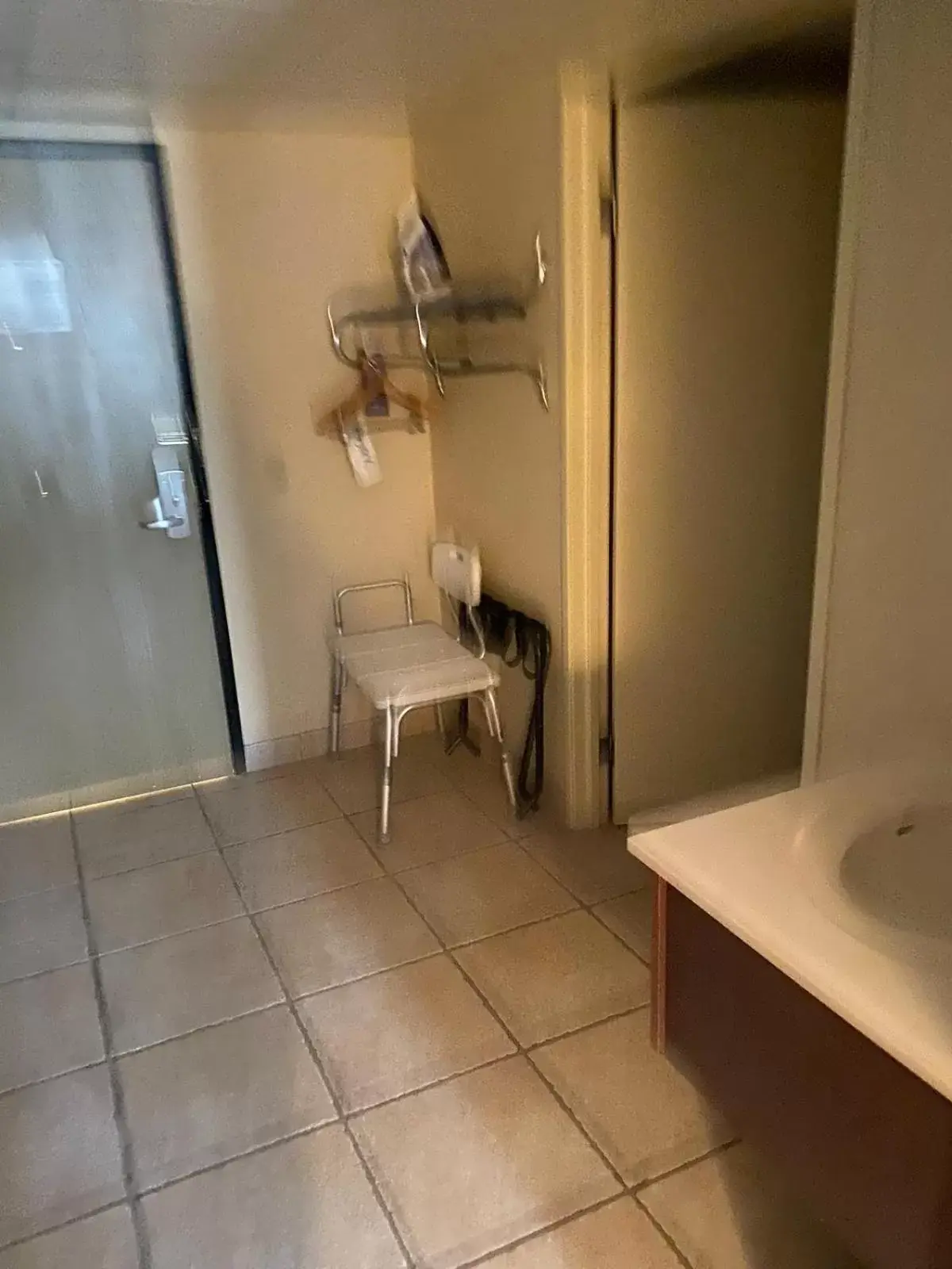 Double Room - Disability Access in The Boardwalk Inn Double Room - Disability Access in The Boardwalk Inn