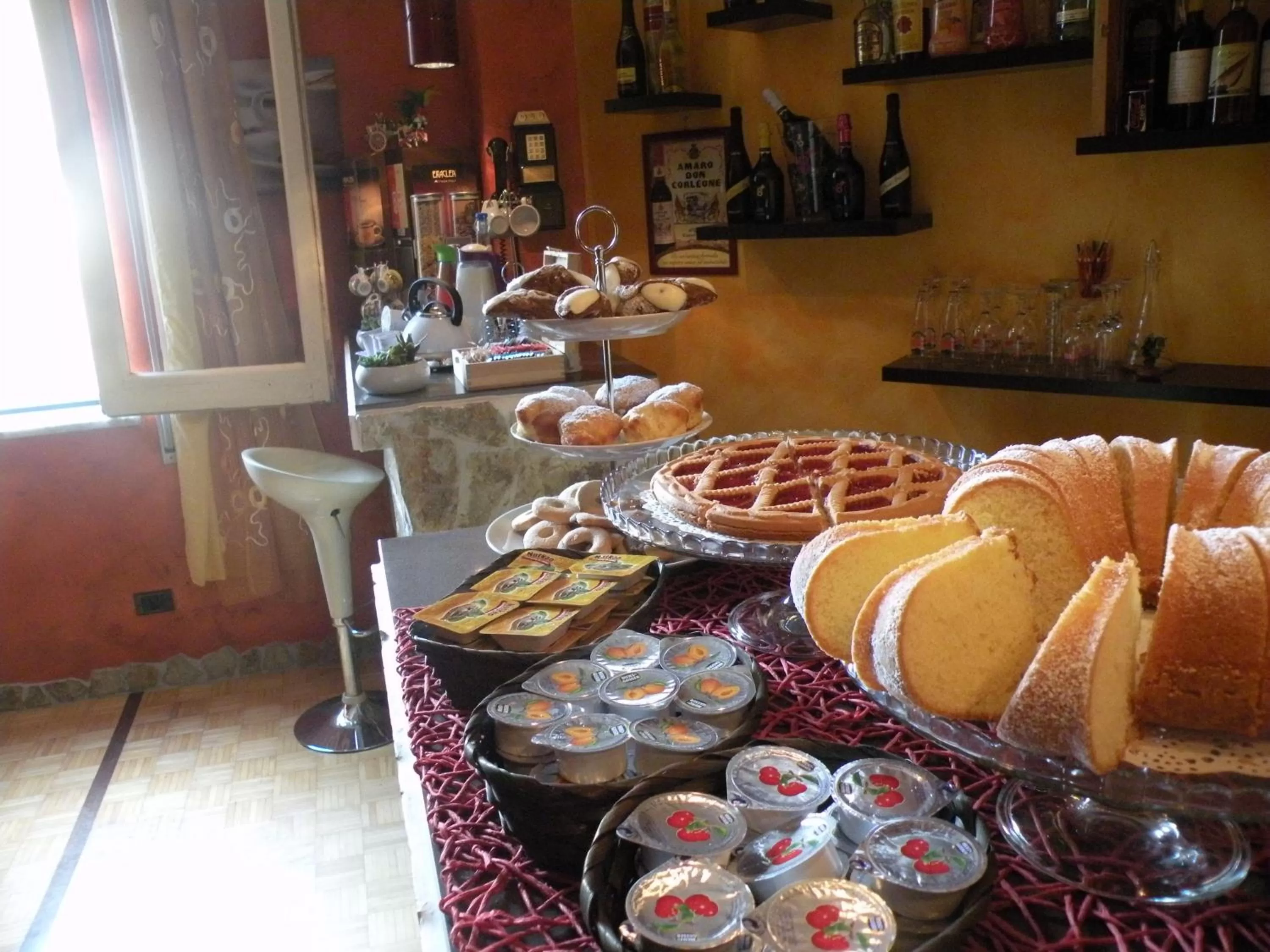 Breakfast in Hostel Josef