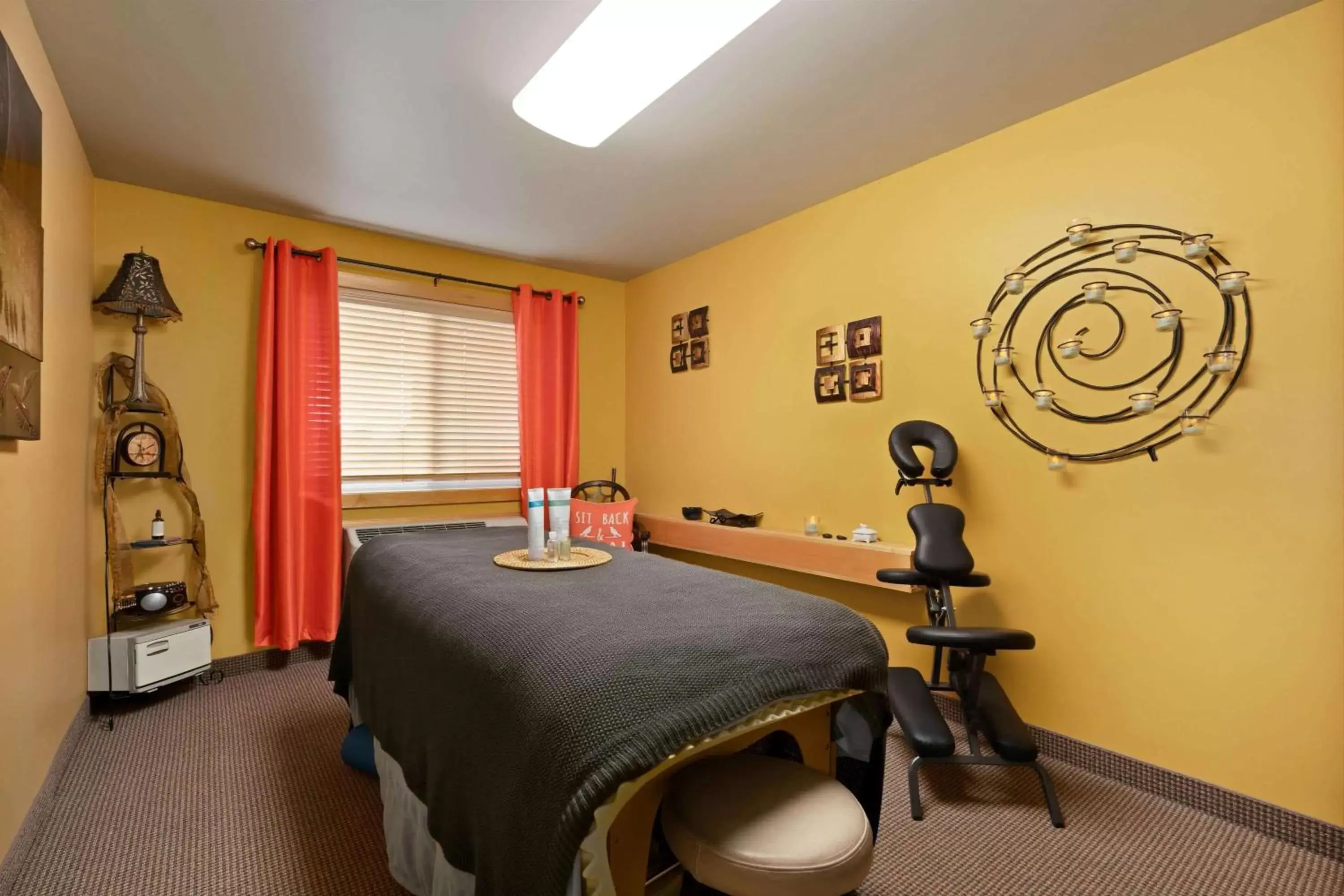 Massage in AmericInn by Wyndham Virginia