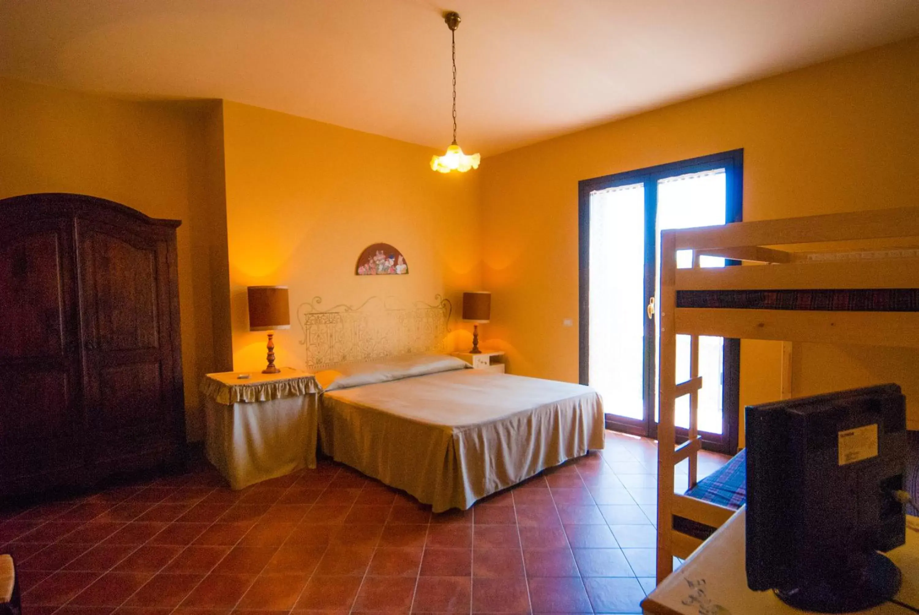 Photo of the whole room in B&B La Rena Rossa