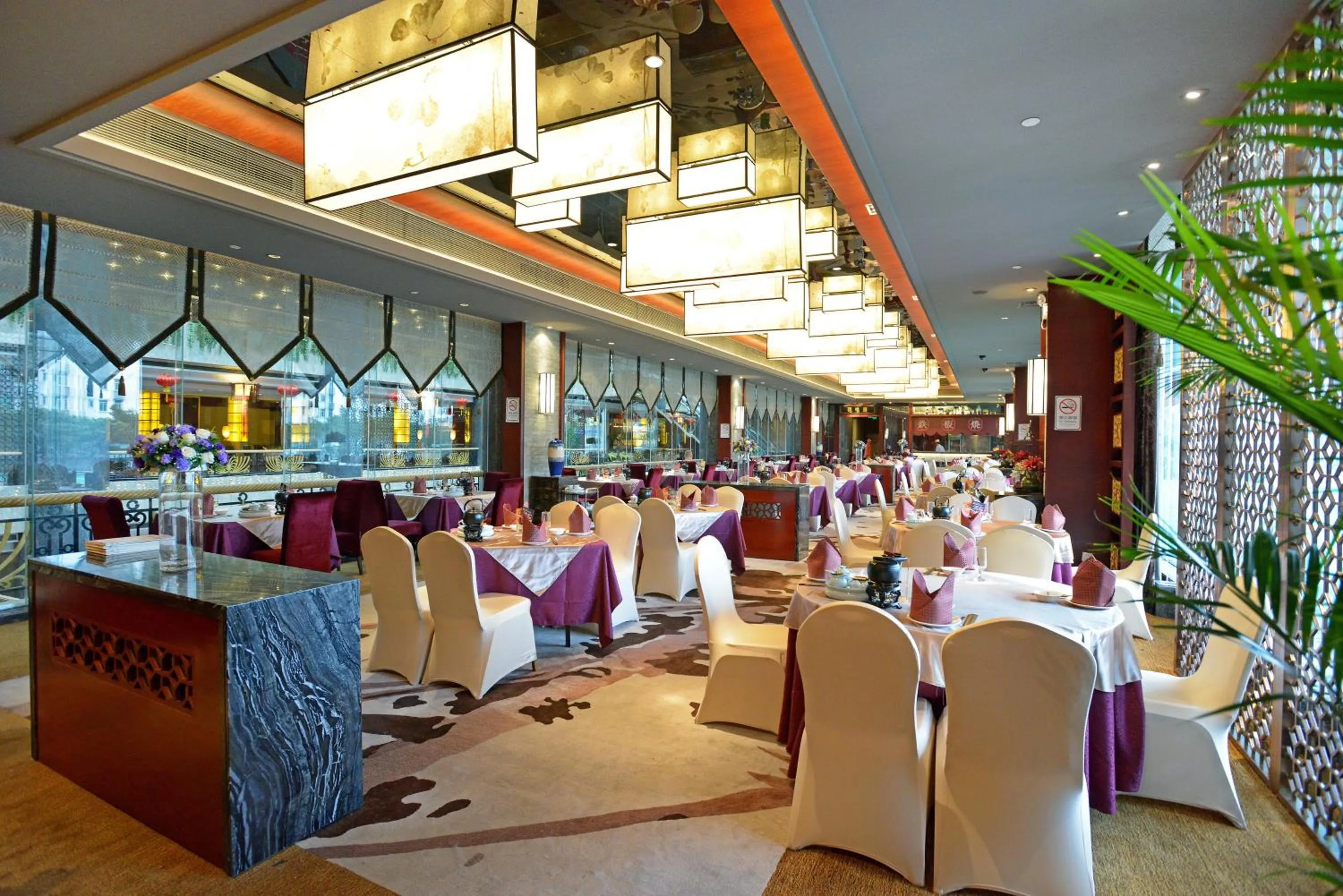 Restaurant/places to eat in Guangzhou New Century Hotel