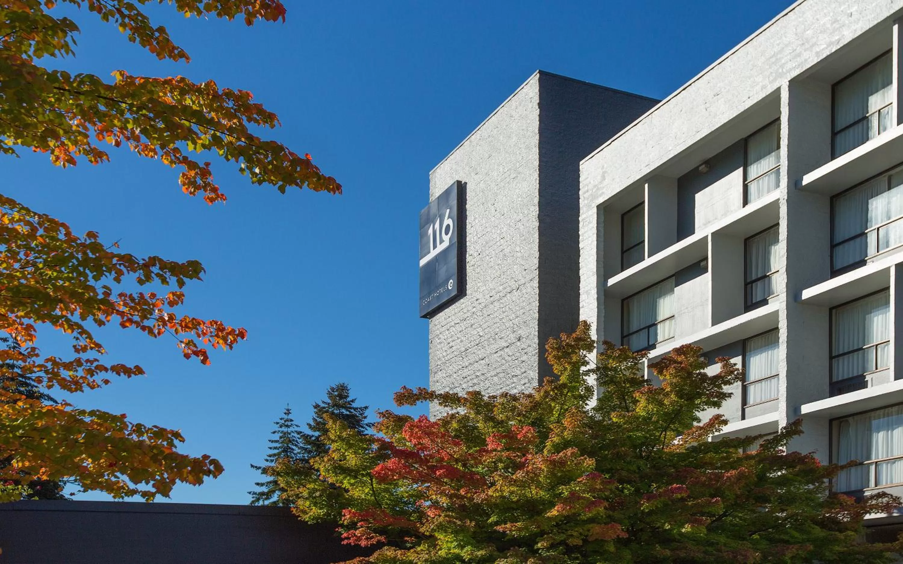 Facade/entrance in Hotel 116, A Coast Hotel Bellevue