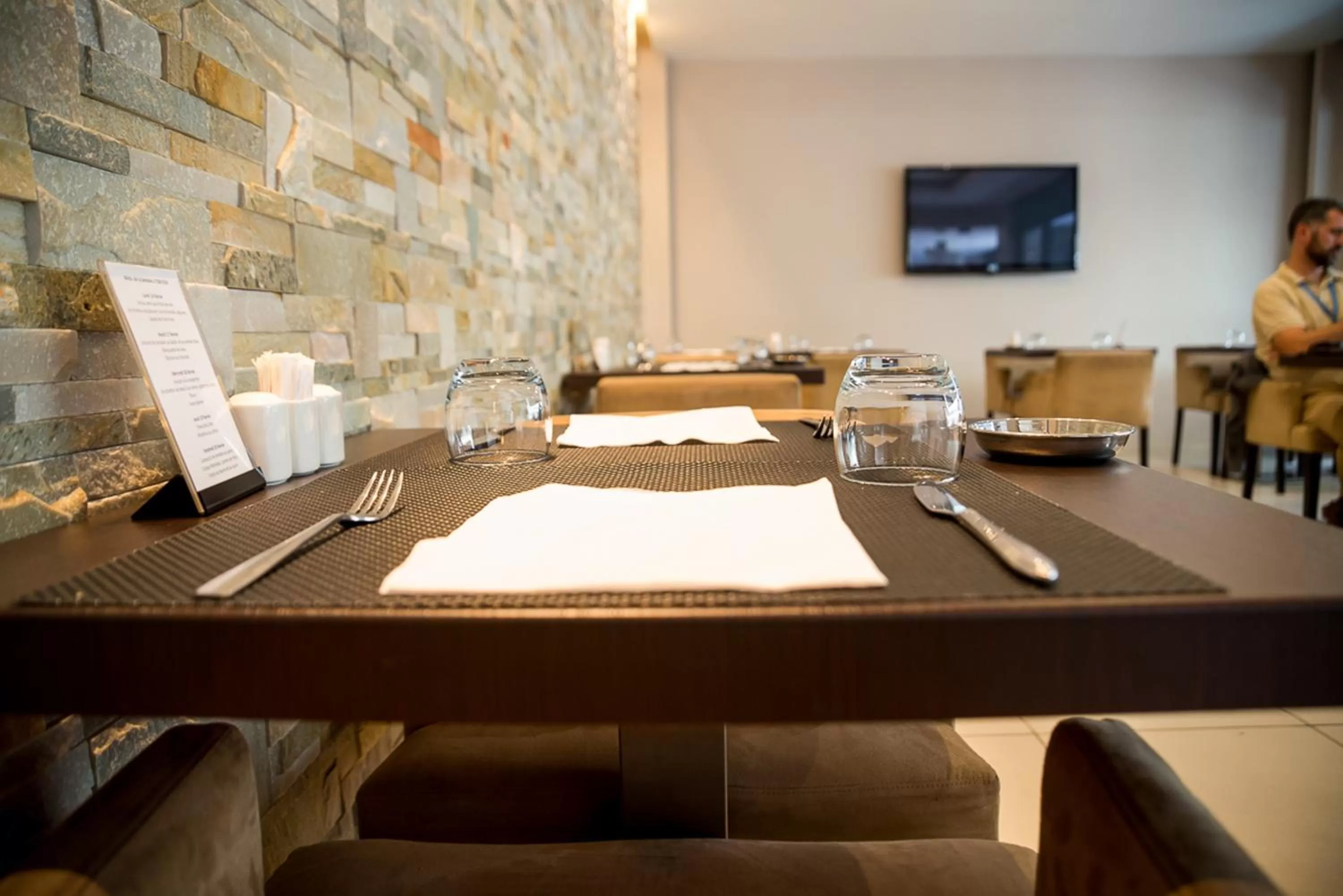 Restaurant/places to eat in Rysara Hotel