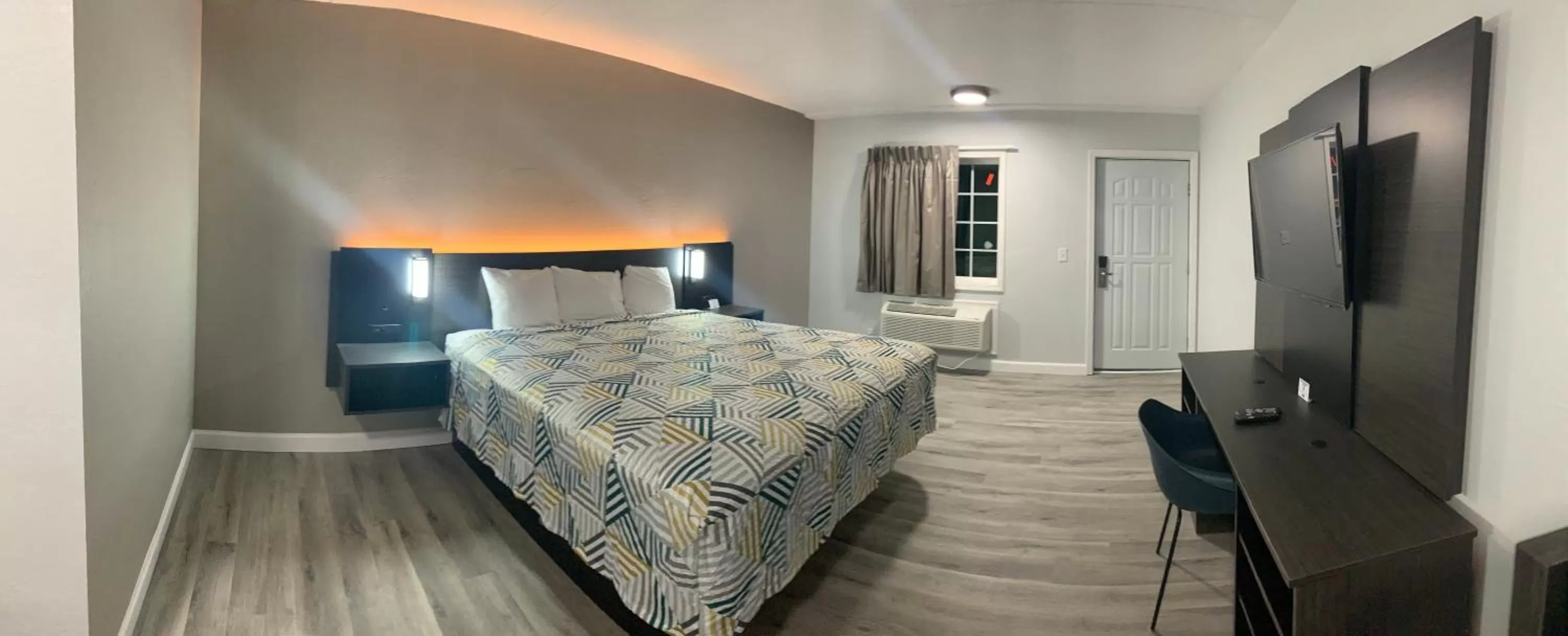 Photo of the whole room, Bed in Motel 6 Corbin KY