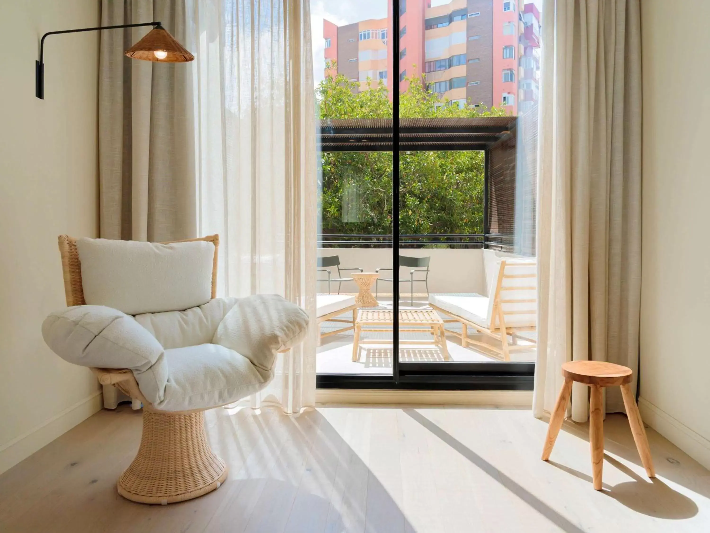 Bedroom, Seating Area in Mercure Benidorm