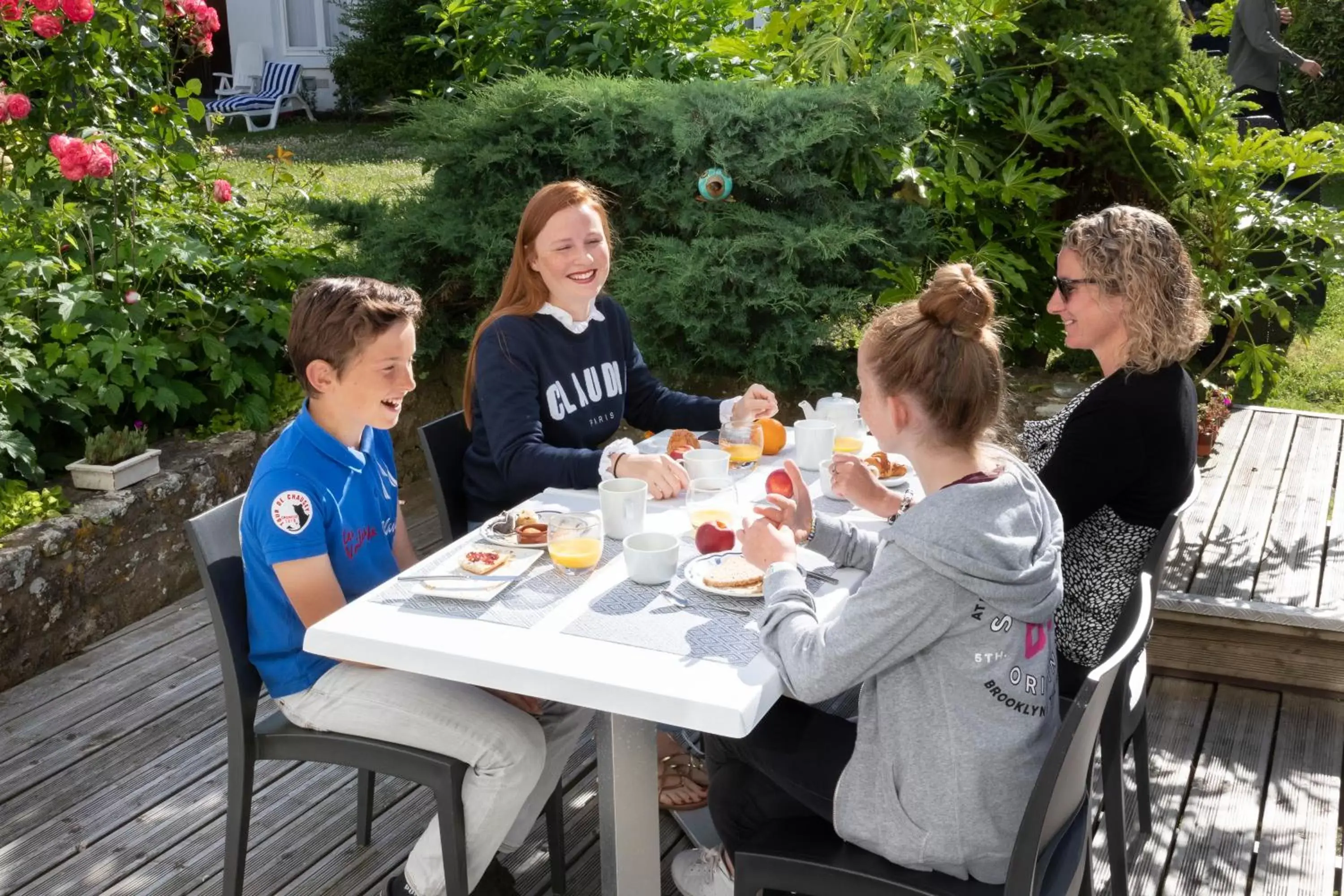 Buffet breakfast in Hotel Restaurant Spa De La Citadelle Lorient