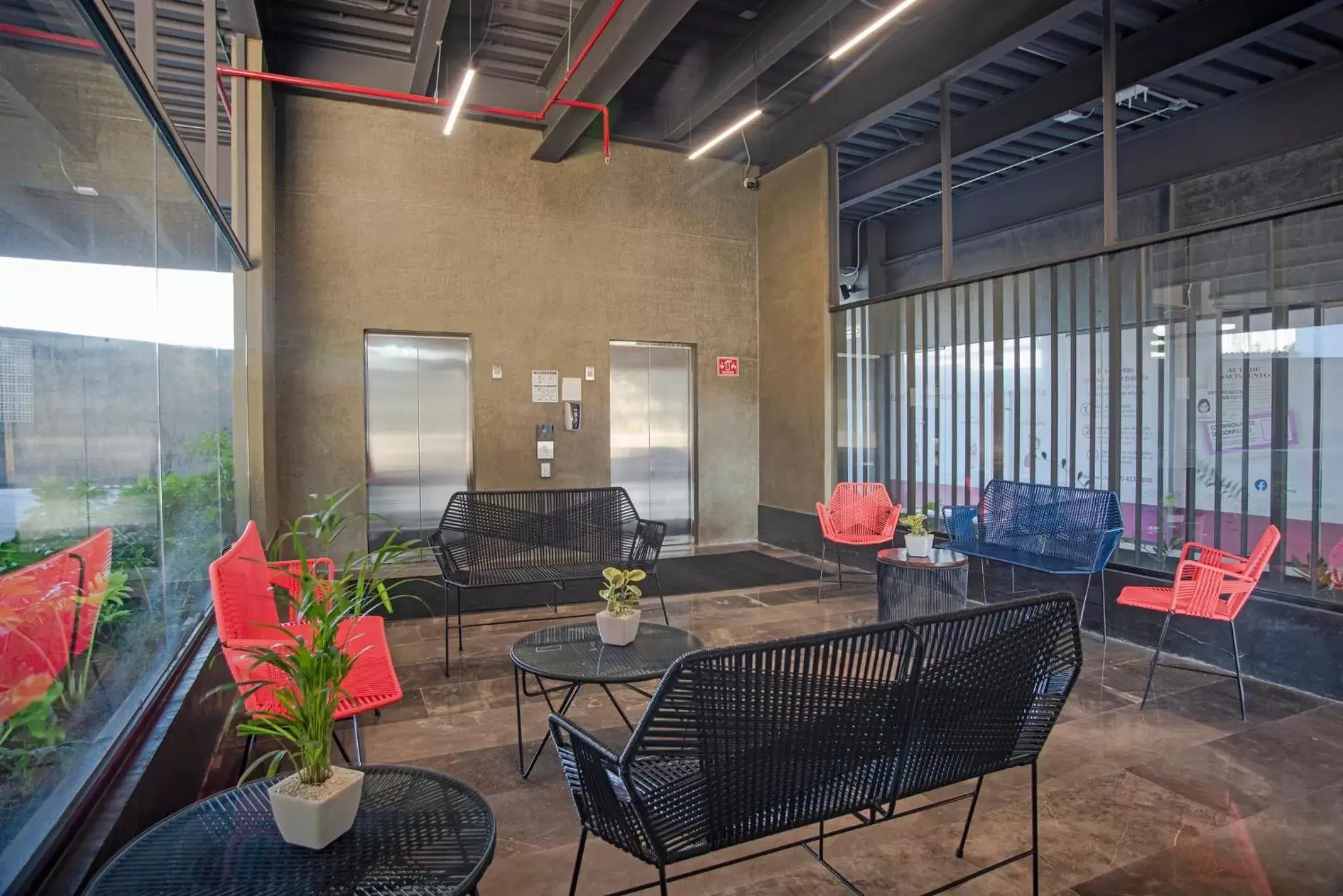 Property building, Seating Area in Candlewood Suites - Guadalajara Galerias, an IHG Hotel