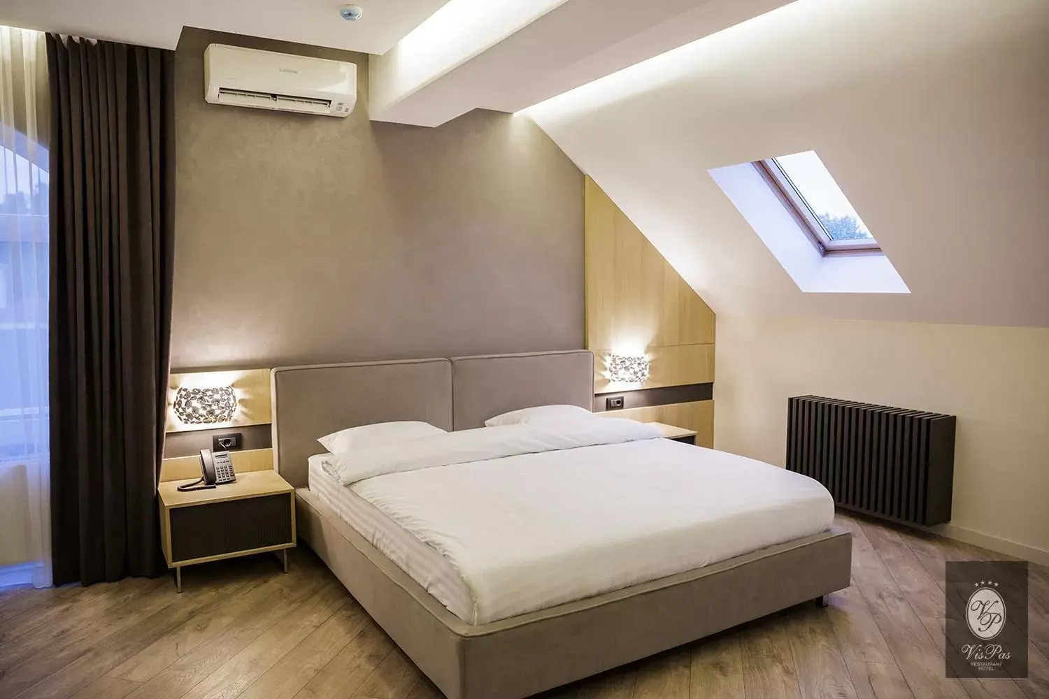 Bed in VisPas Hotel Bed in VisPas Hotel