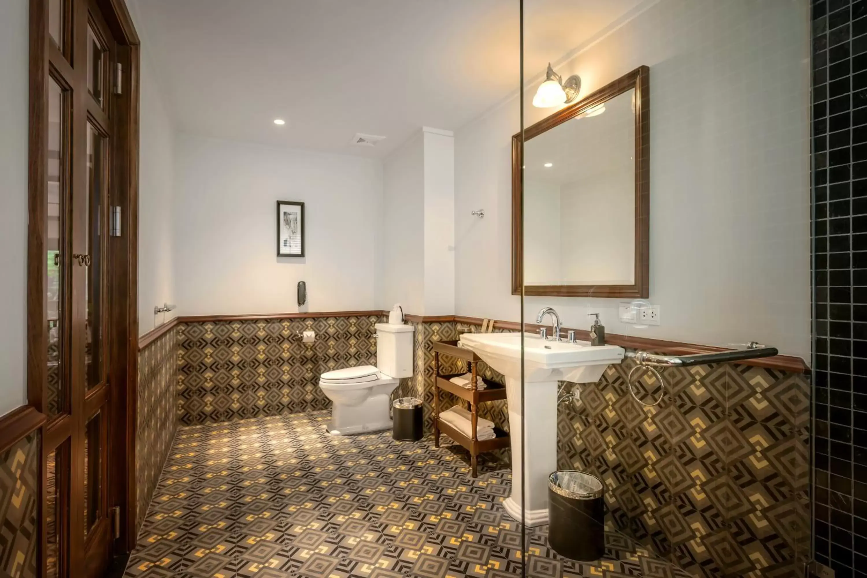 Bathroom, Restaurant/Places to Eat in La Siesta Hoi An Resort & Spa
