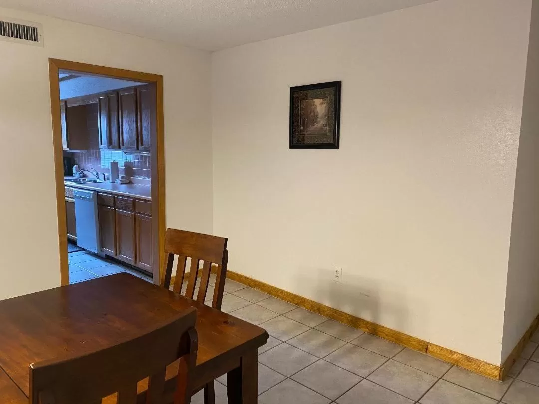 Zoders Inn and Suites