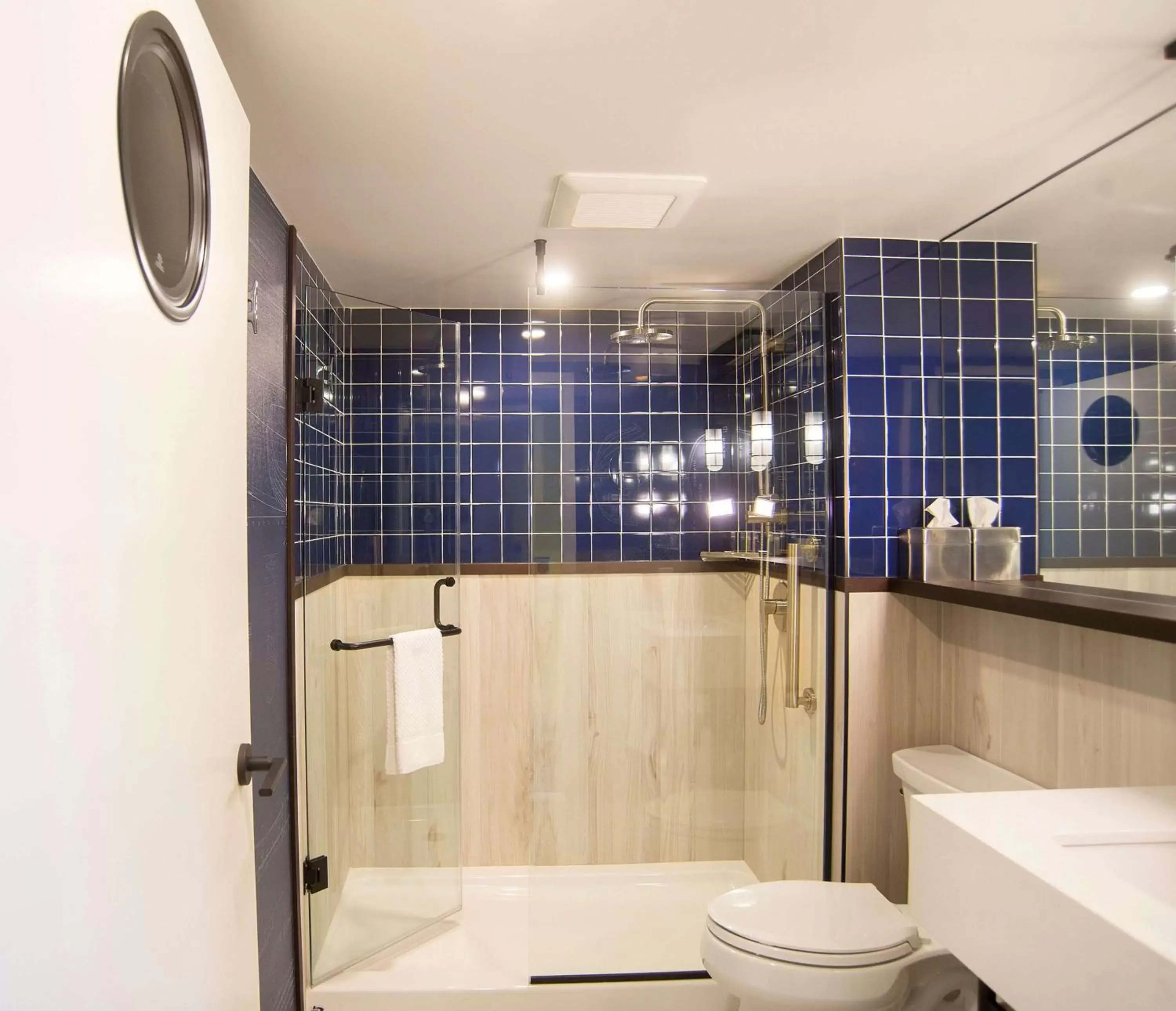 Bathroom in DoubleTree by Hilton St. John's Harbourview