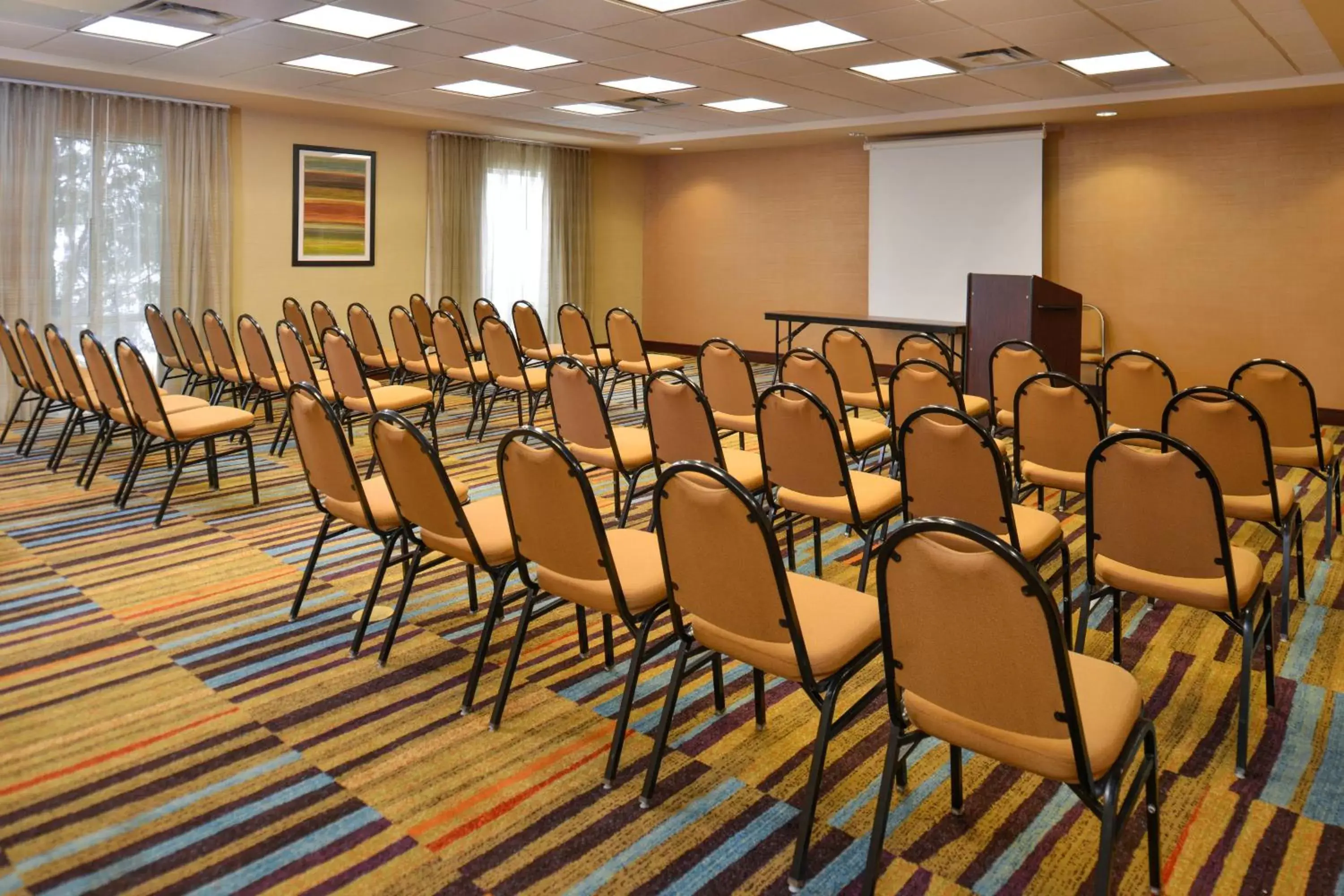 Meeting/conference room in Fairfield Inn and Suites by Marriott Birmingham / Bessemer
