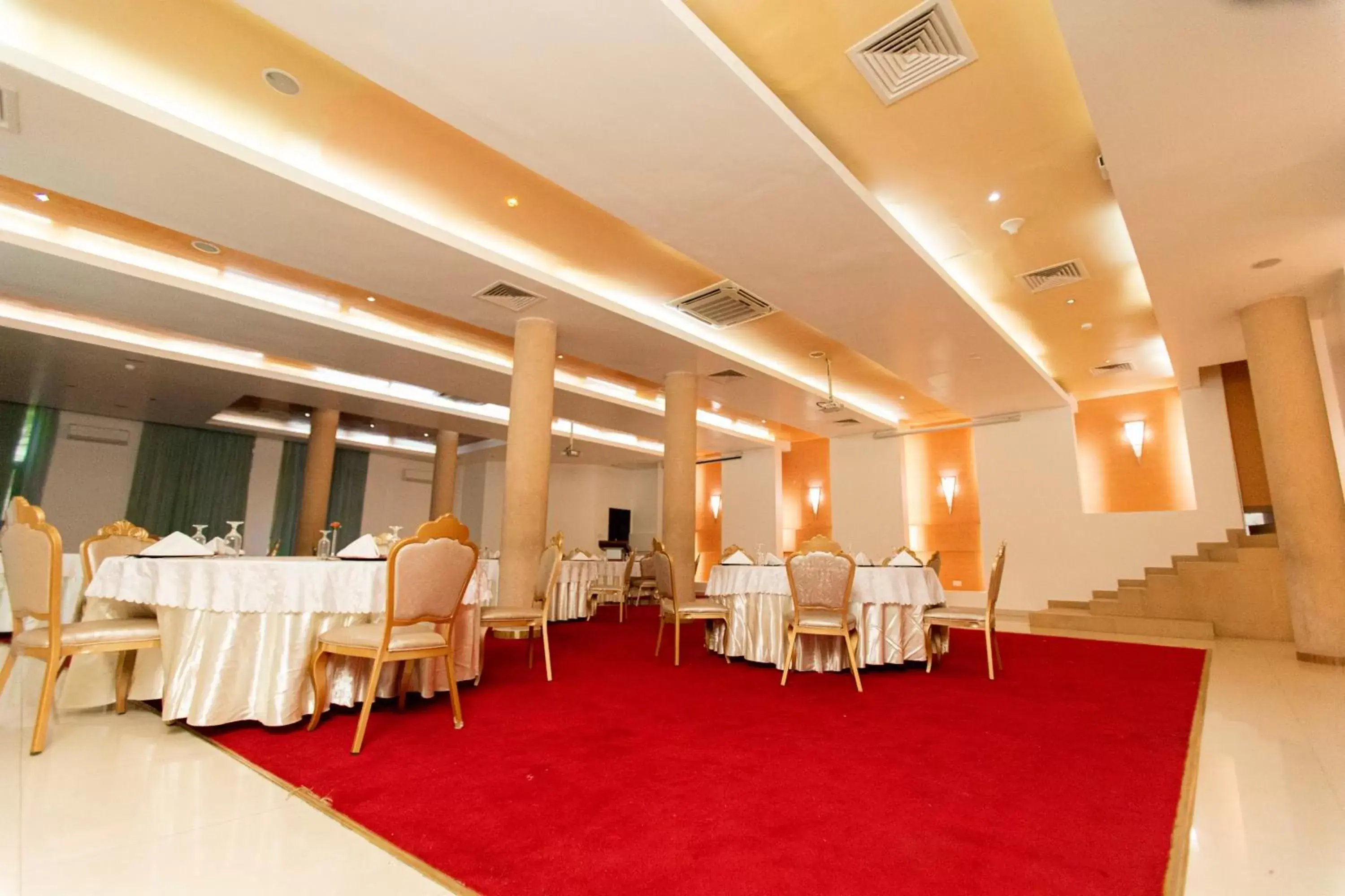 Business facilities, Banquet Facilities in Best Western Premier Accra Airport Hotel