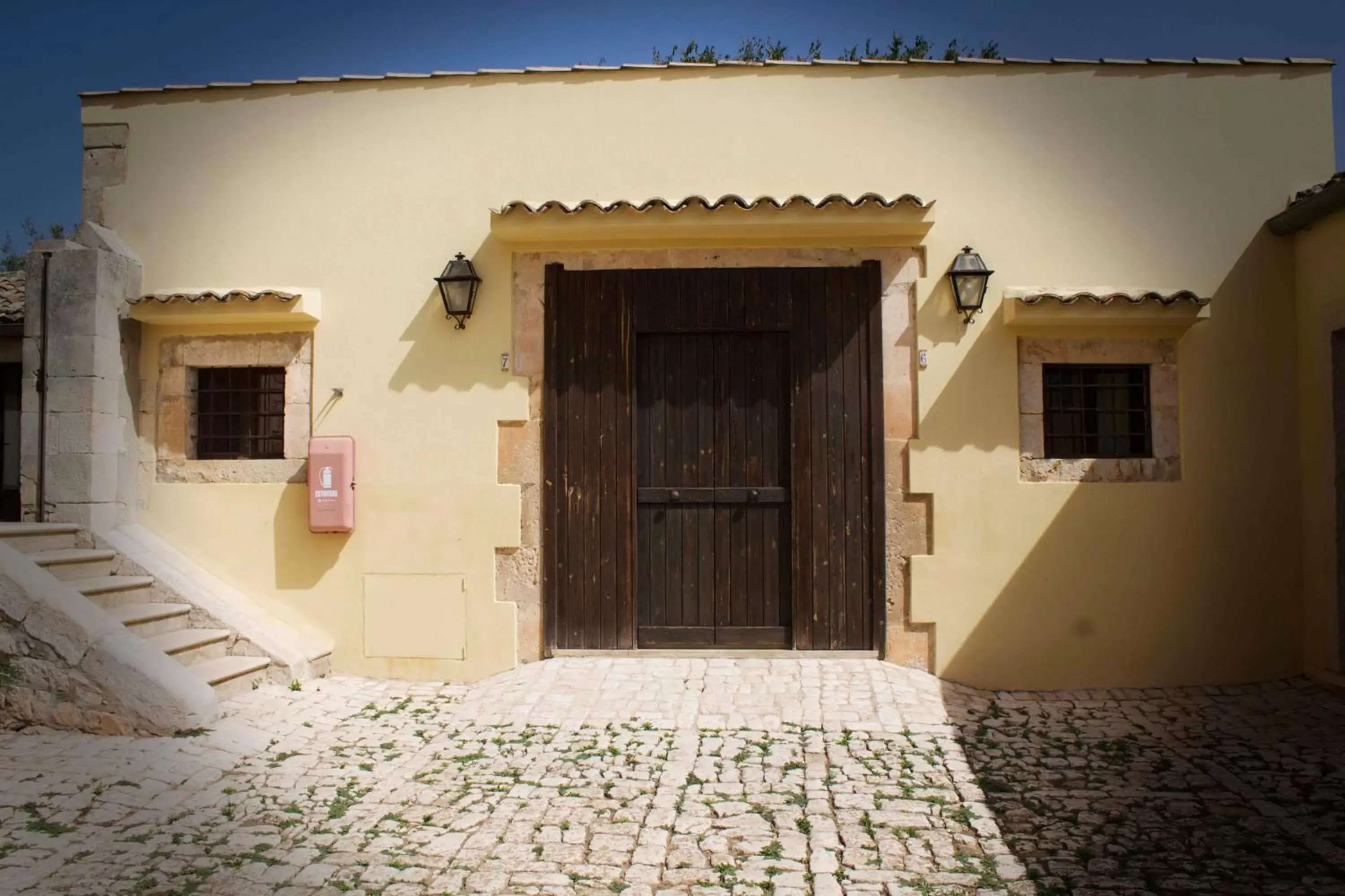 Facade/Entrance in Villa Teresa