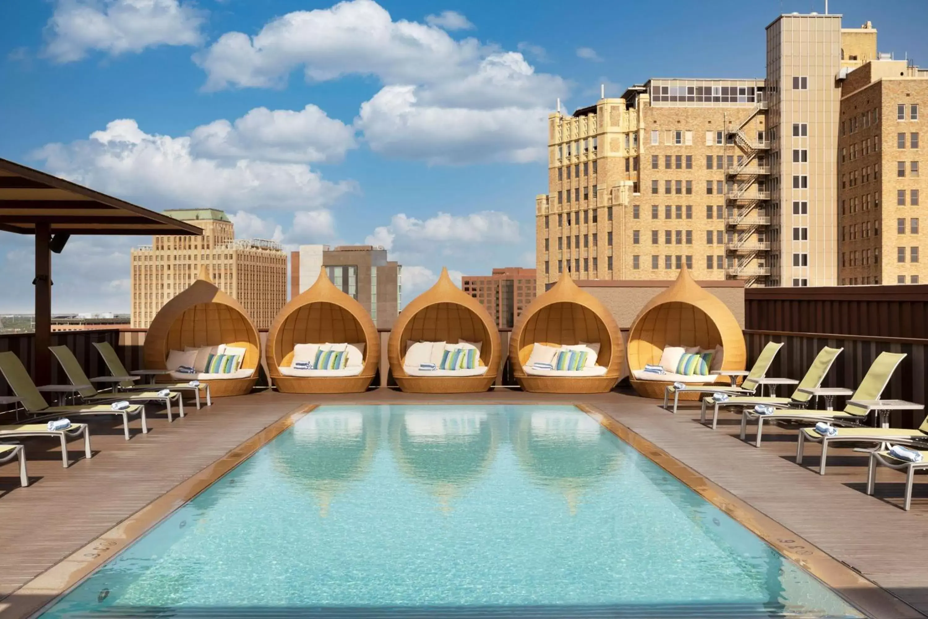 Swimming Pool in Hyatt Regency San Antonio Riverwalk