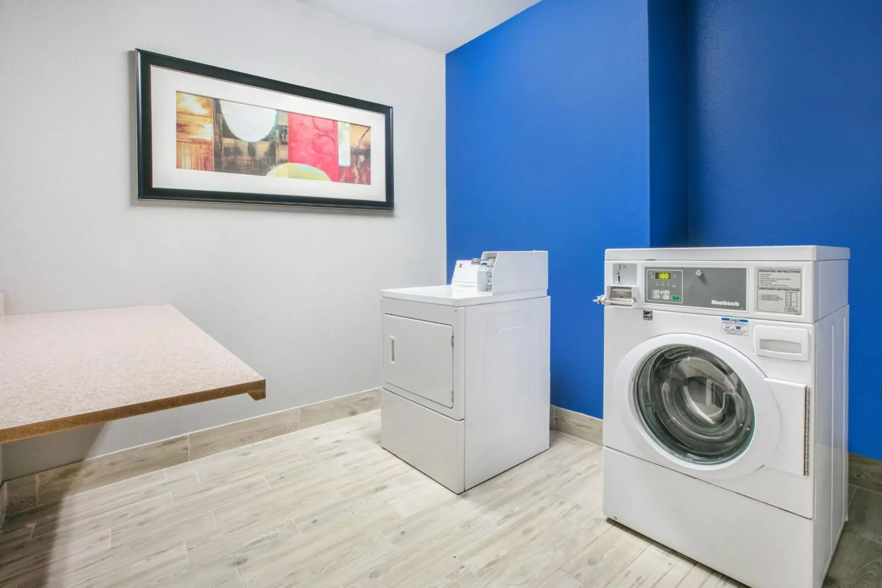 laundry, Bathroom in La Quinta by Wyndham Denton - University Drive