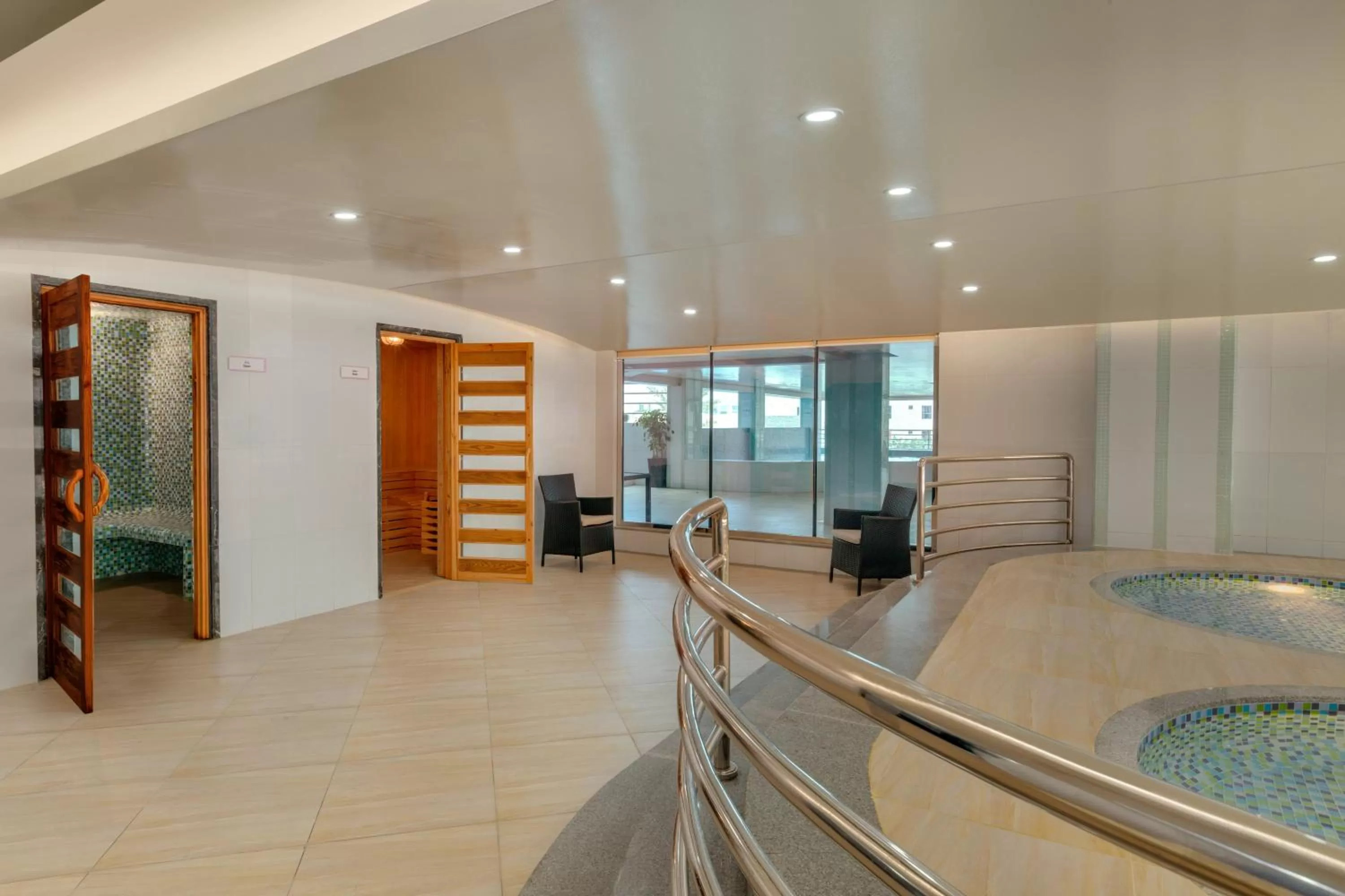 Hot Tub in Ramada Hotel and Suites Amwaj Islands