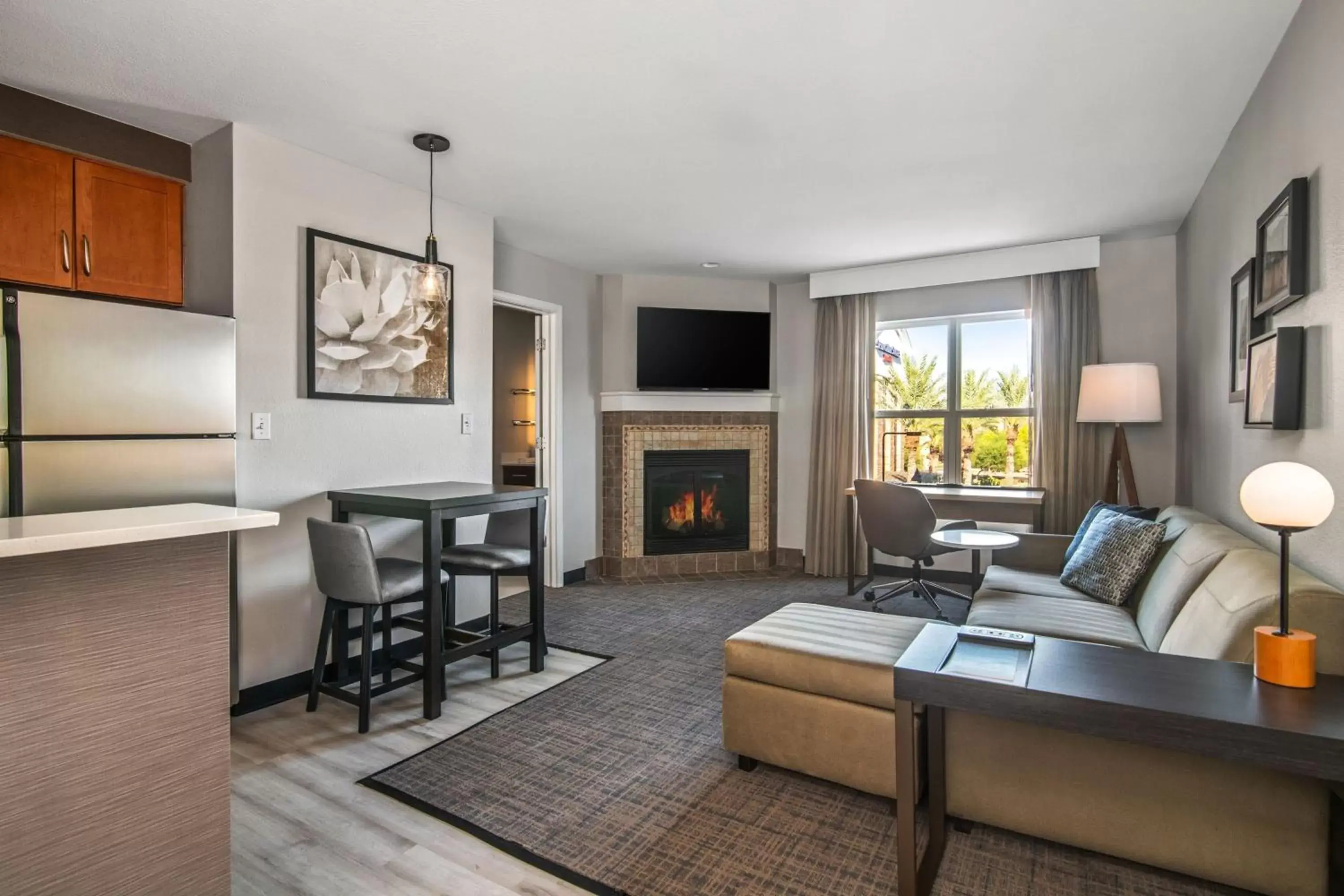 Bedroom, Seating Area in Residence Inn Phoenix Glendale Sports & Entertainment District