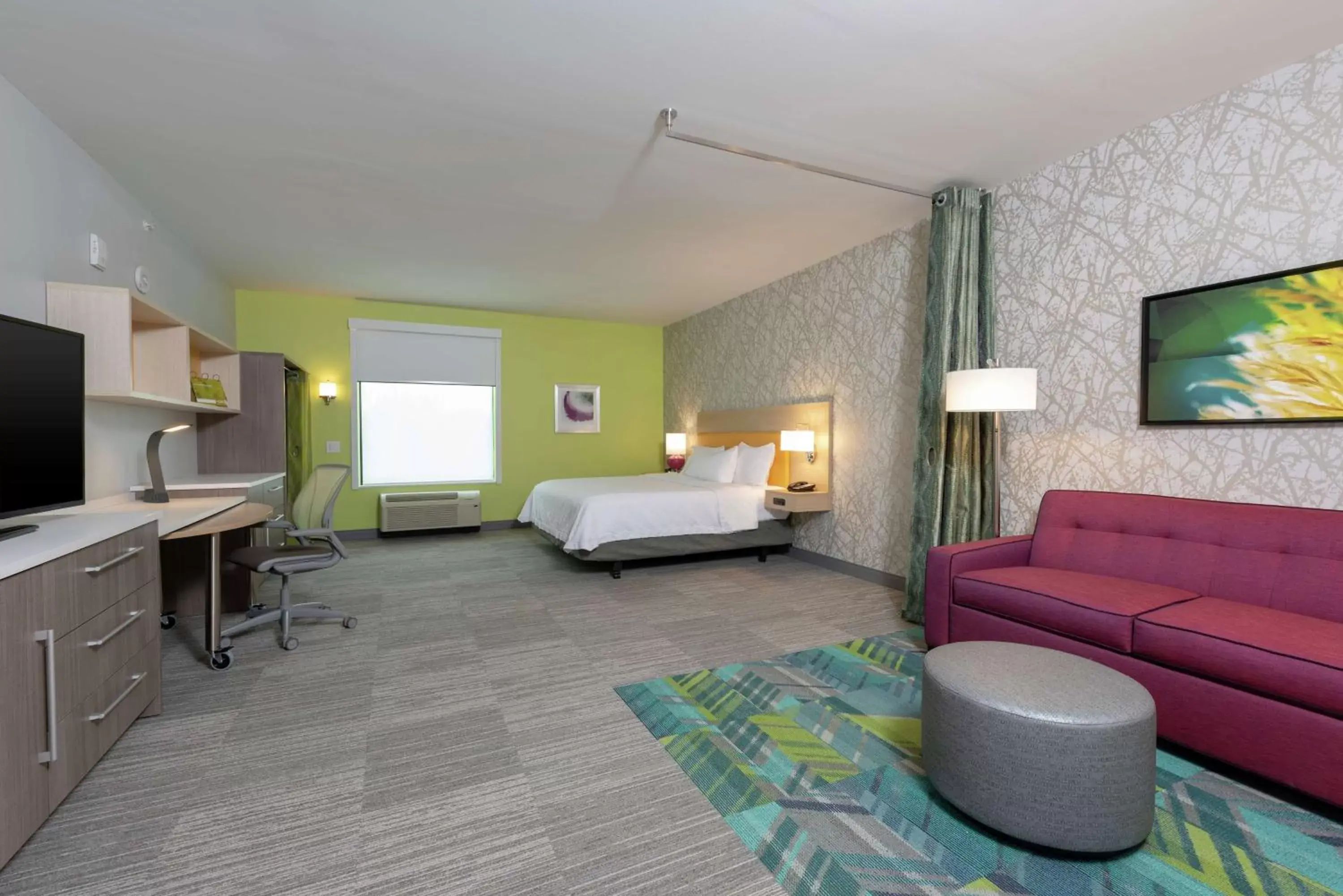 Bedroom in Home2 Suites By Hilton Indianapolis Airport