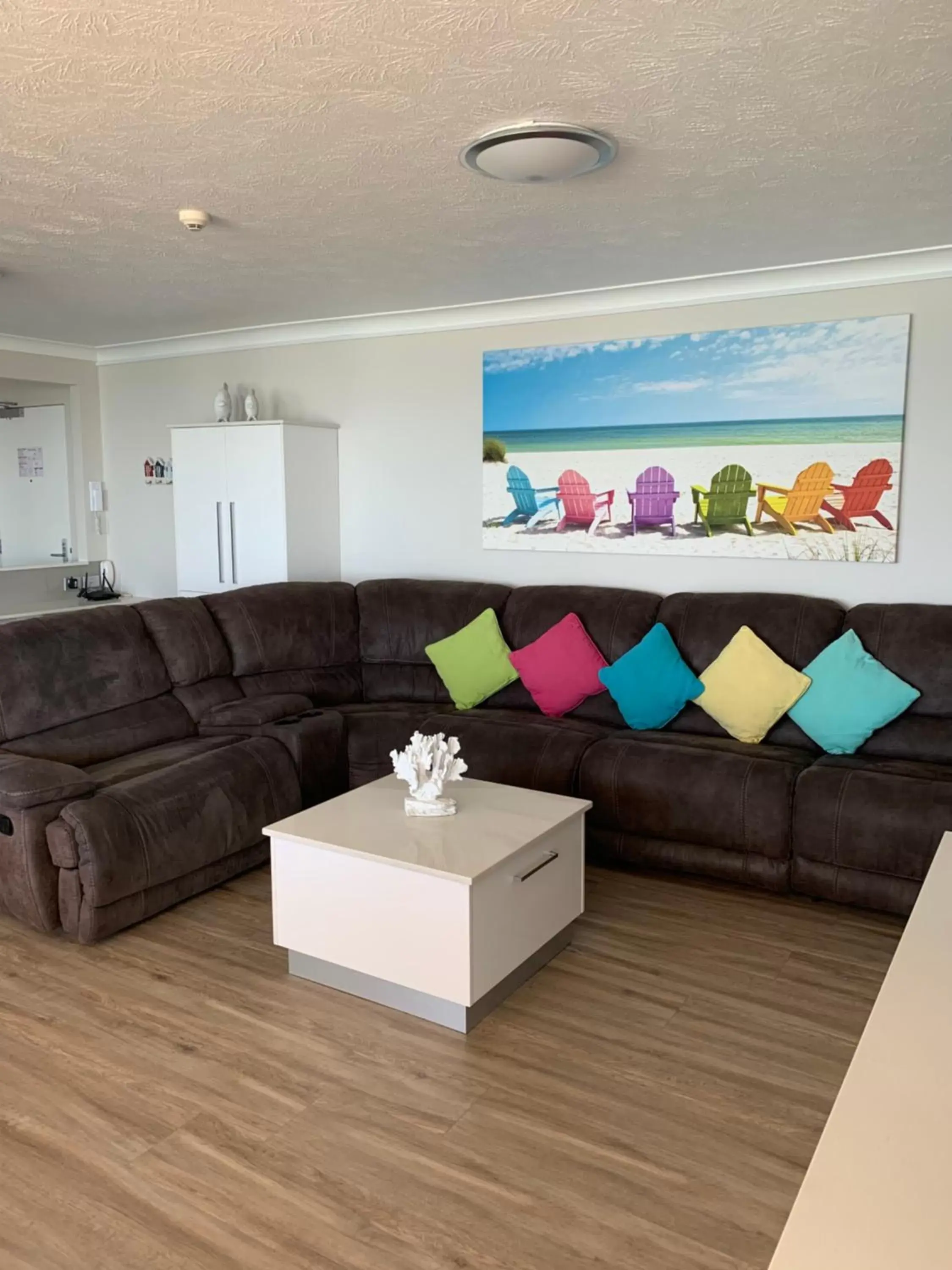 Living room, Seating Area in Pacific Regis Beachfront Holiday Apartments