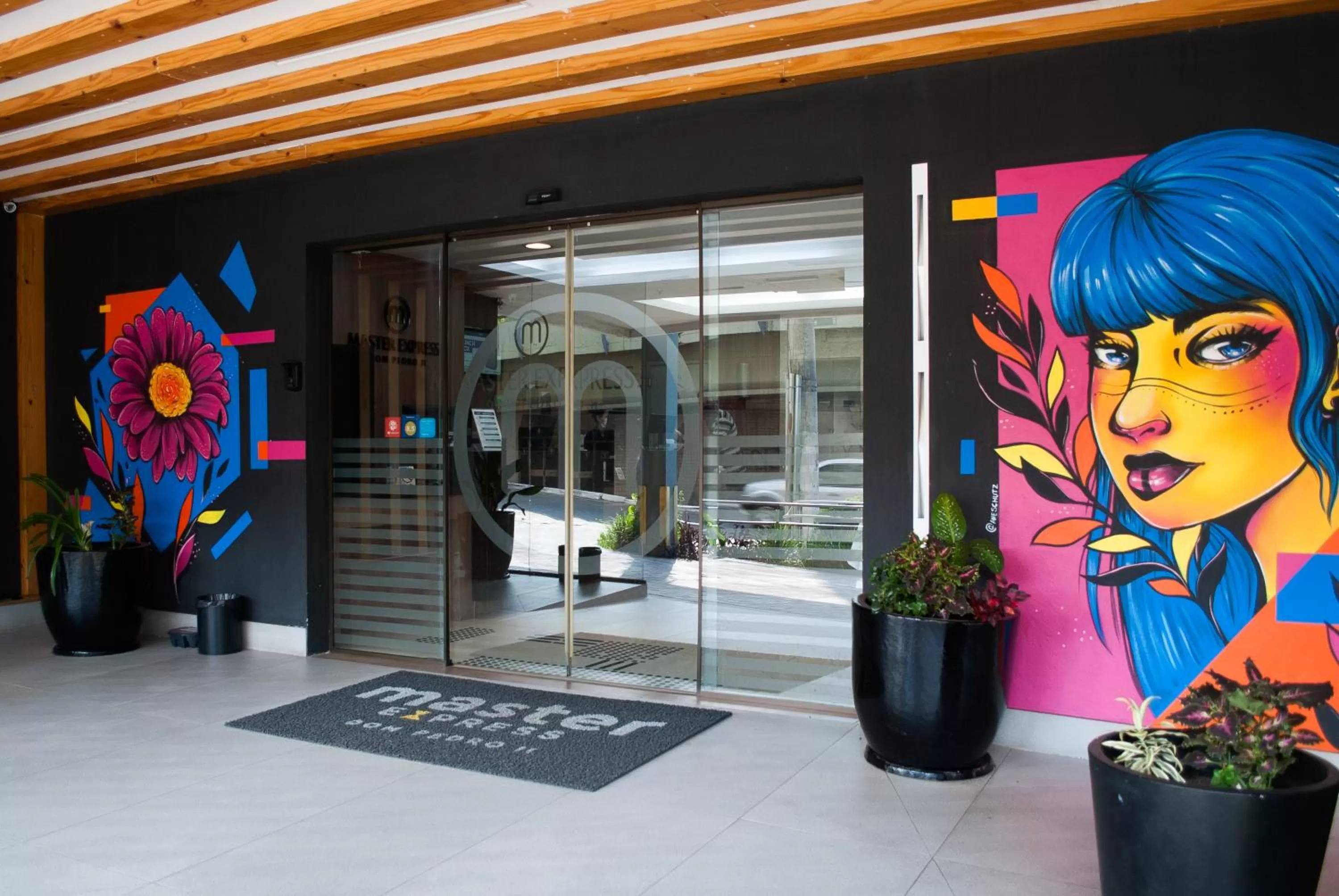 Facade/entrance in Master Express Dom Pedro II - próximo ao Consulado Americano e Aeroporto