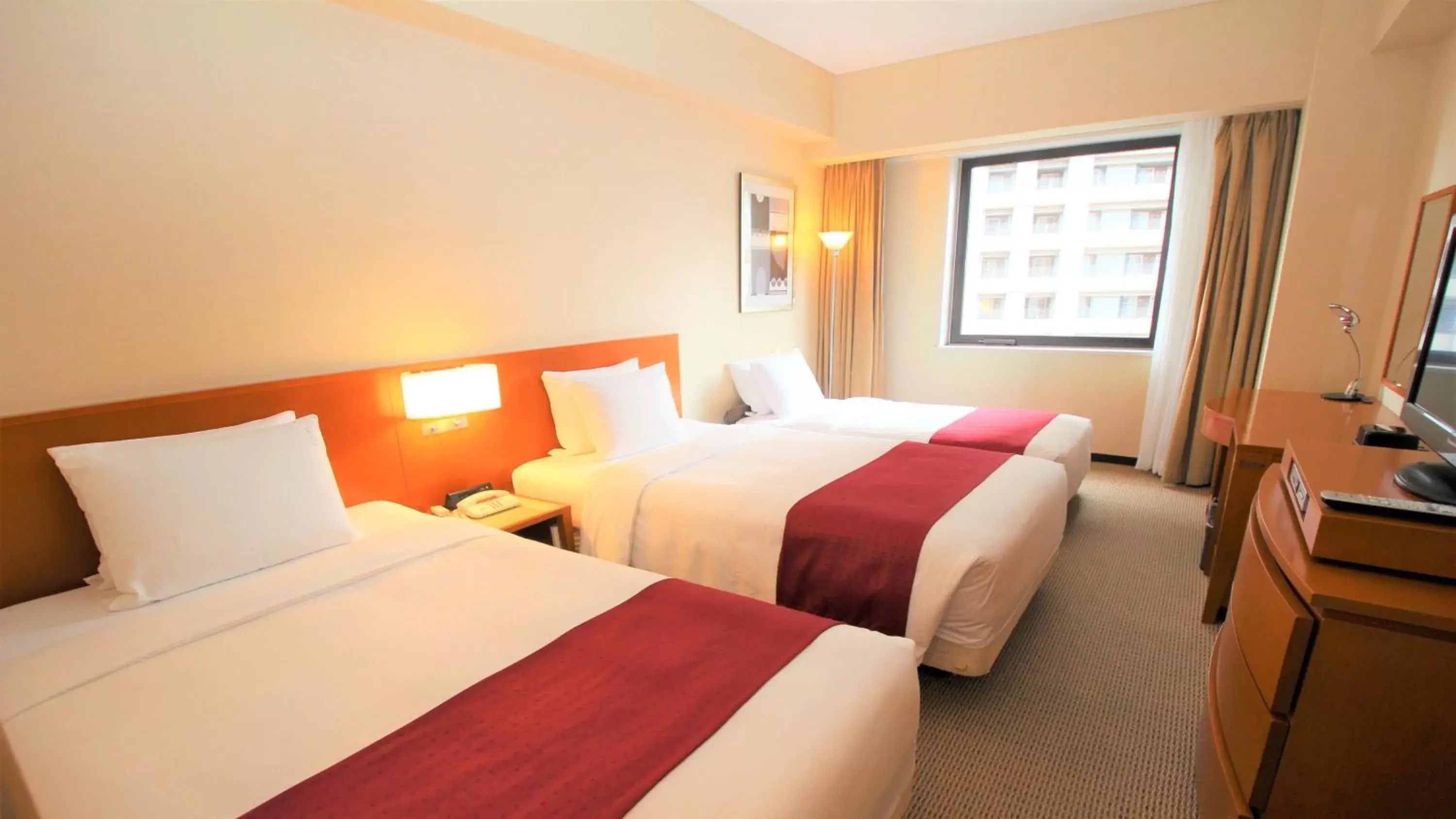 Photo of the whole room, Bed in ANA Holiday Inn Sendai, an IHG Hotel