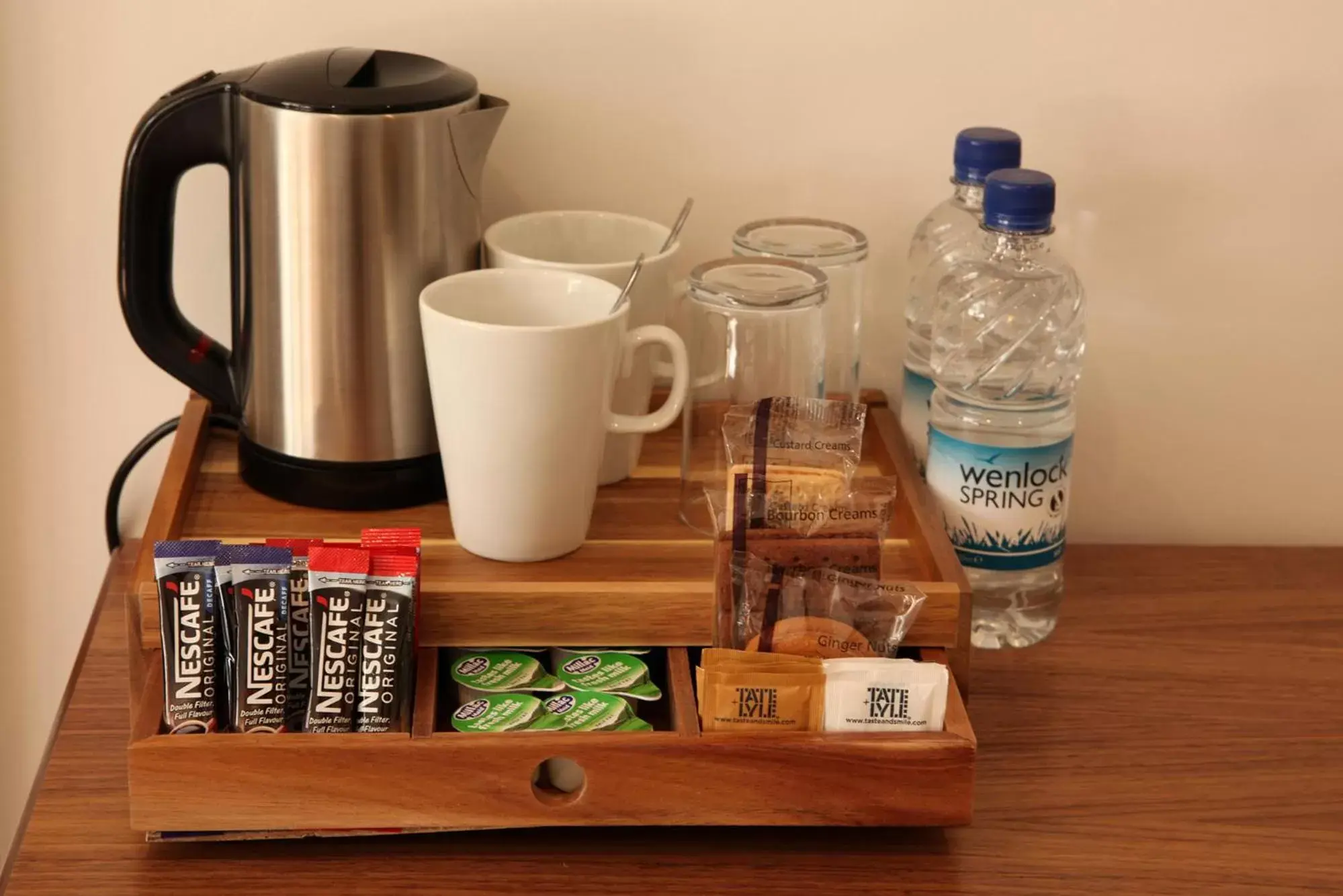 Coffee/tea facilities in The Glengower