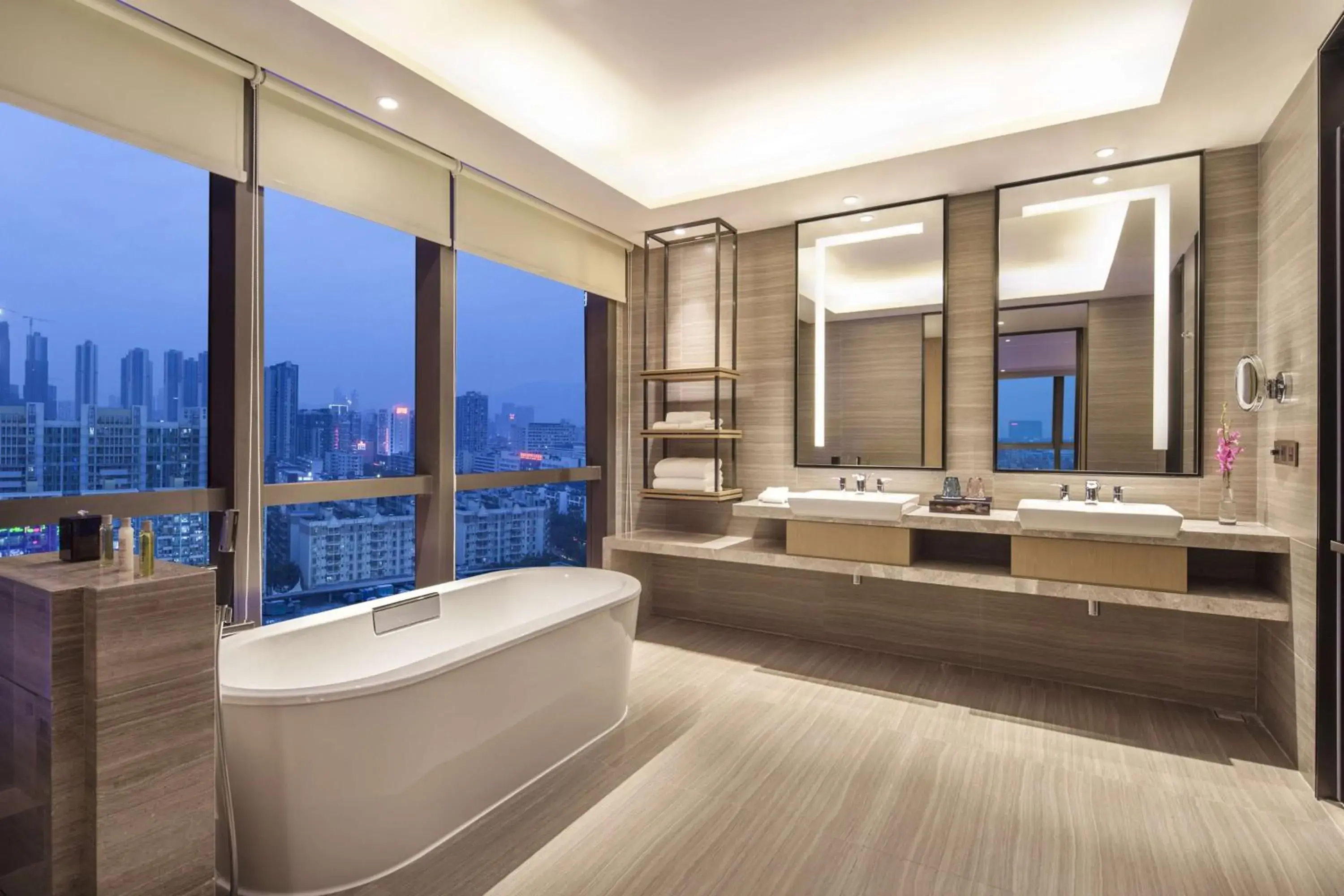 Bathroom in DoubleTree By Hilton Shenzhen Longhua