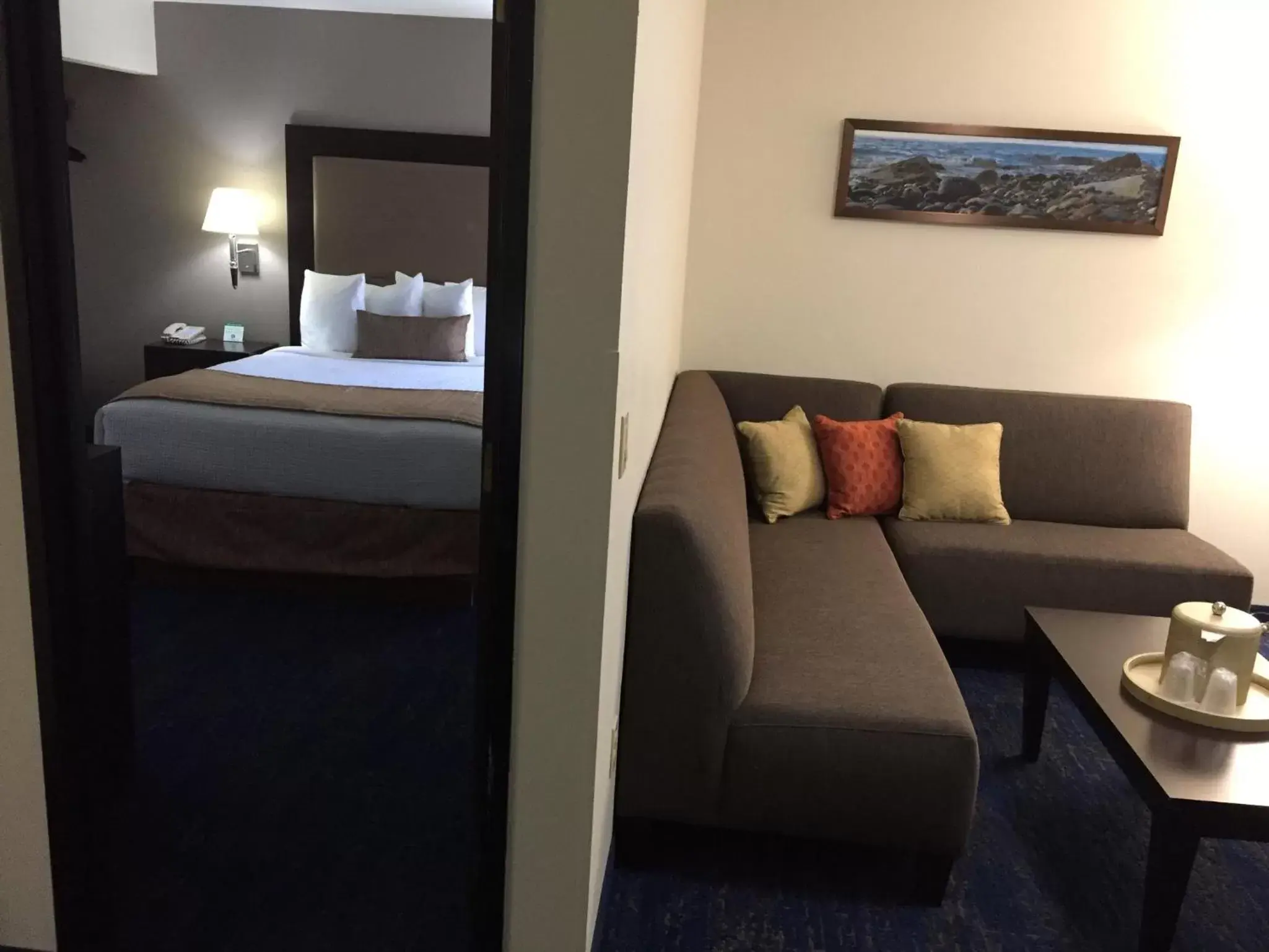 Best Western Plus Portland Airport Hotel & Suites