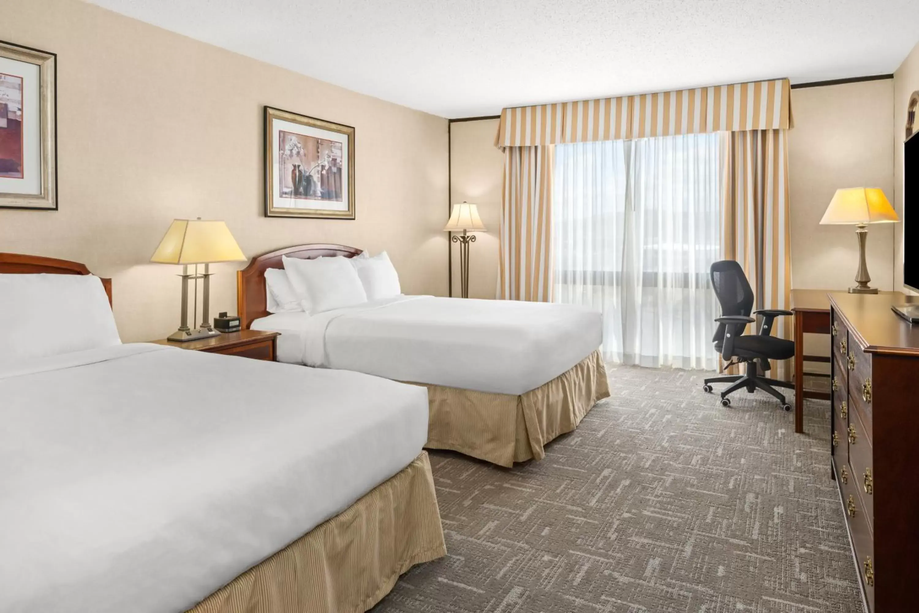 Bedroom, Bed in Montana Trailhead Inn Bedroom, Bed in Montana Trailhead Inn