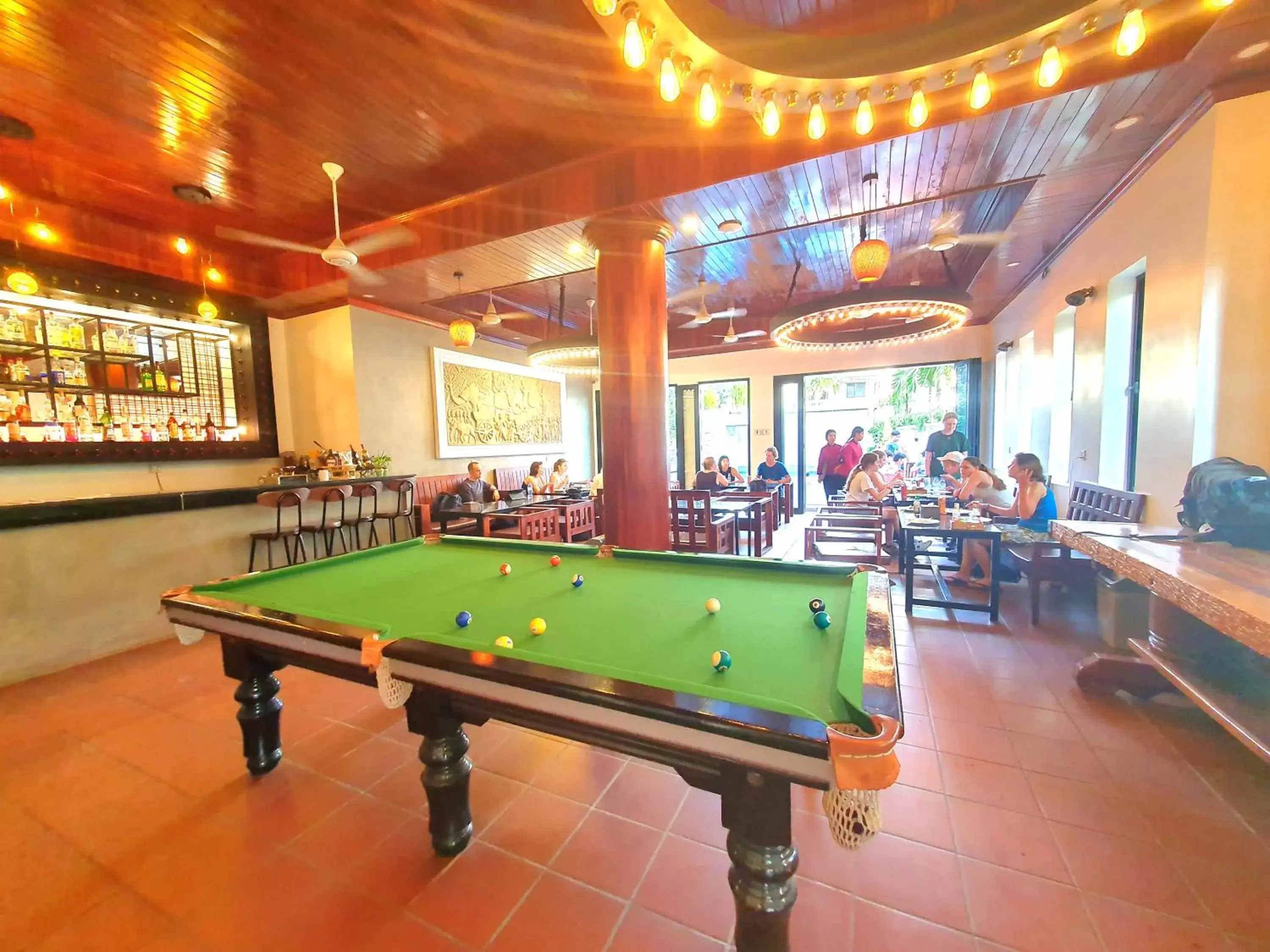 Restaurant/places to eat, Billiards in Long Night Siem Reap Hotel Restaurant/places to eat, Billiards in Long Night Siem Reap Hotel