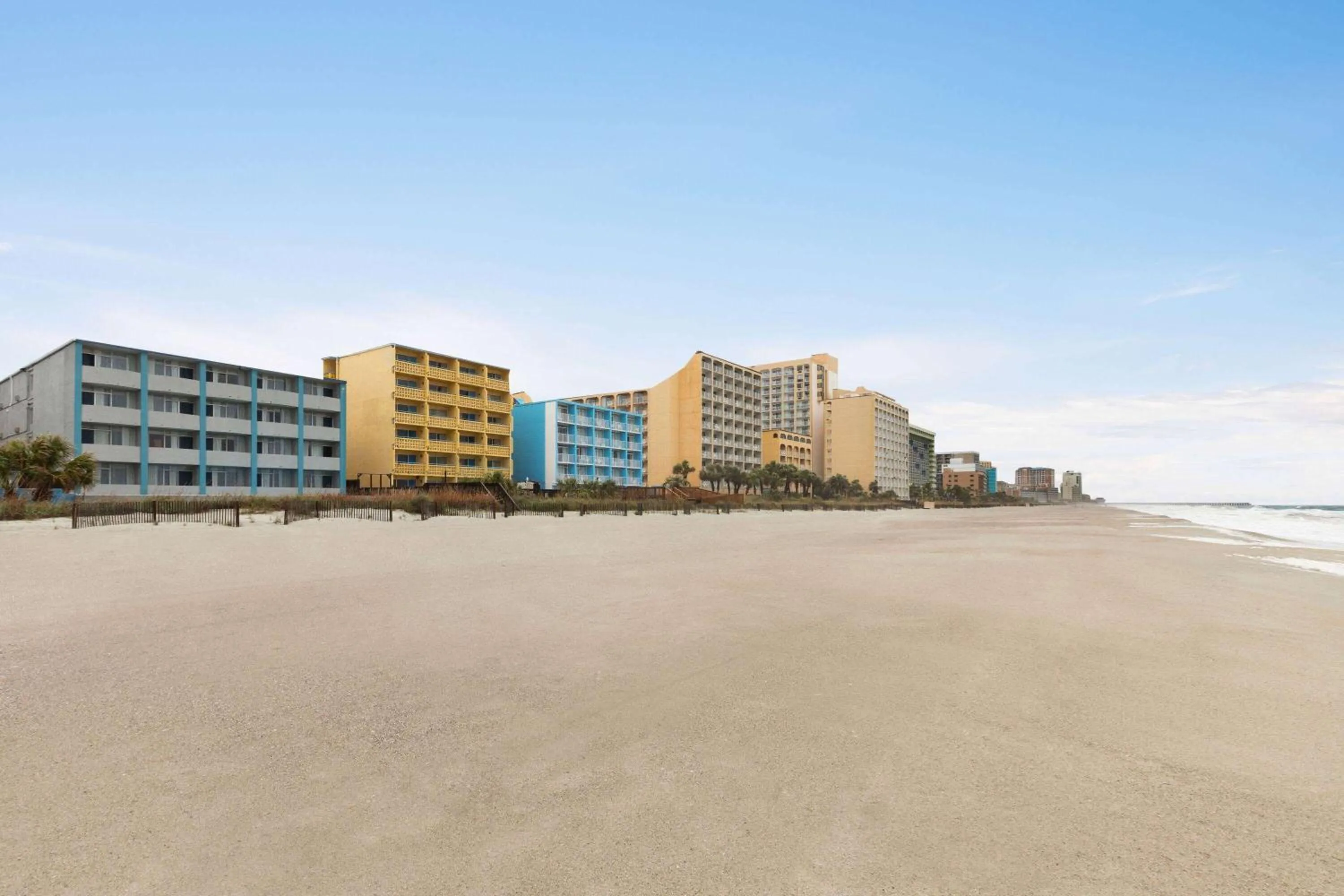 Beach in Days Inn by Wyndham Myrtle Beach-Beach Front
