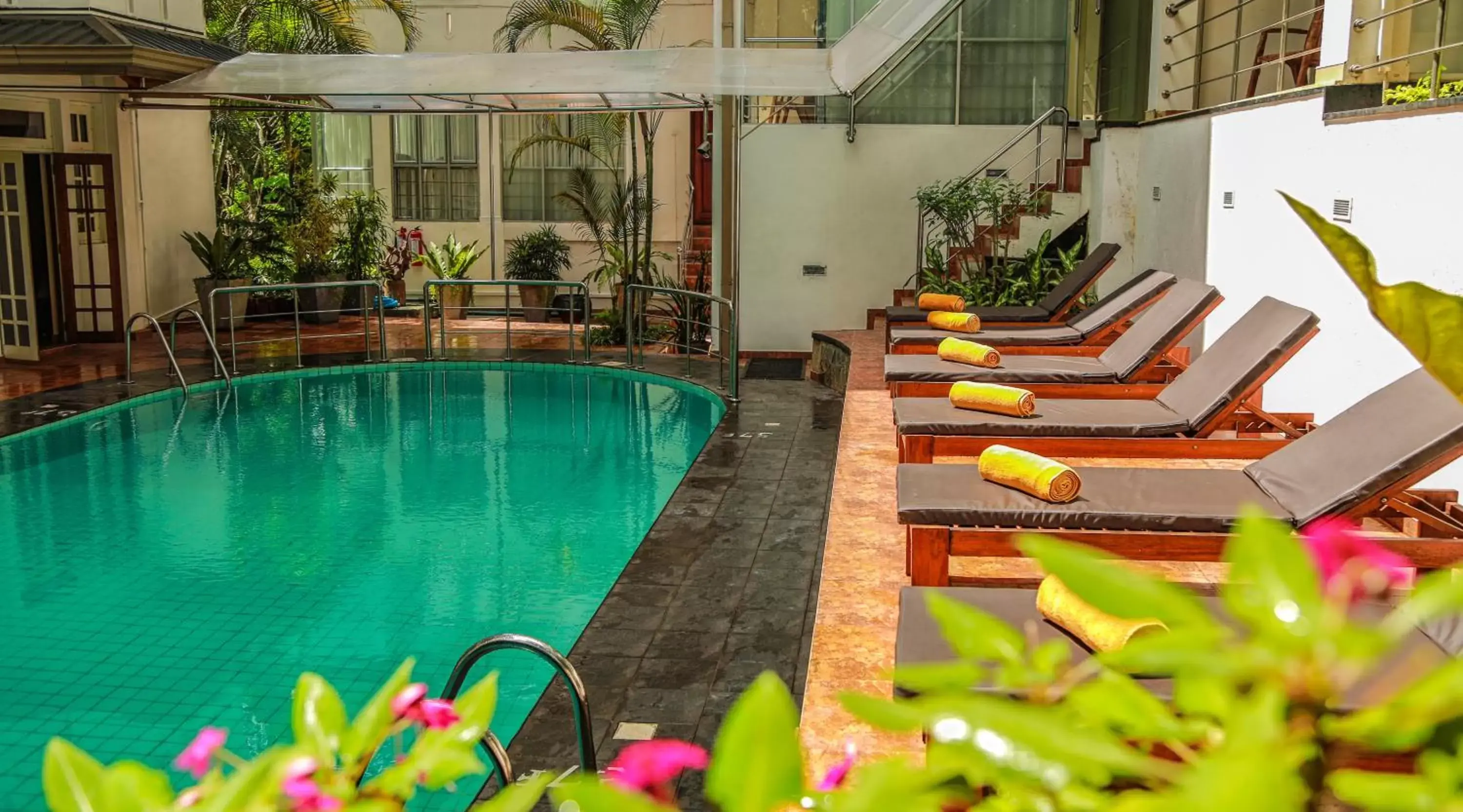 Swimming Pool in Oak Ray Serene Garden Hotel