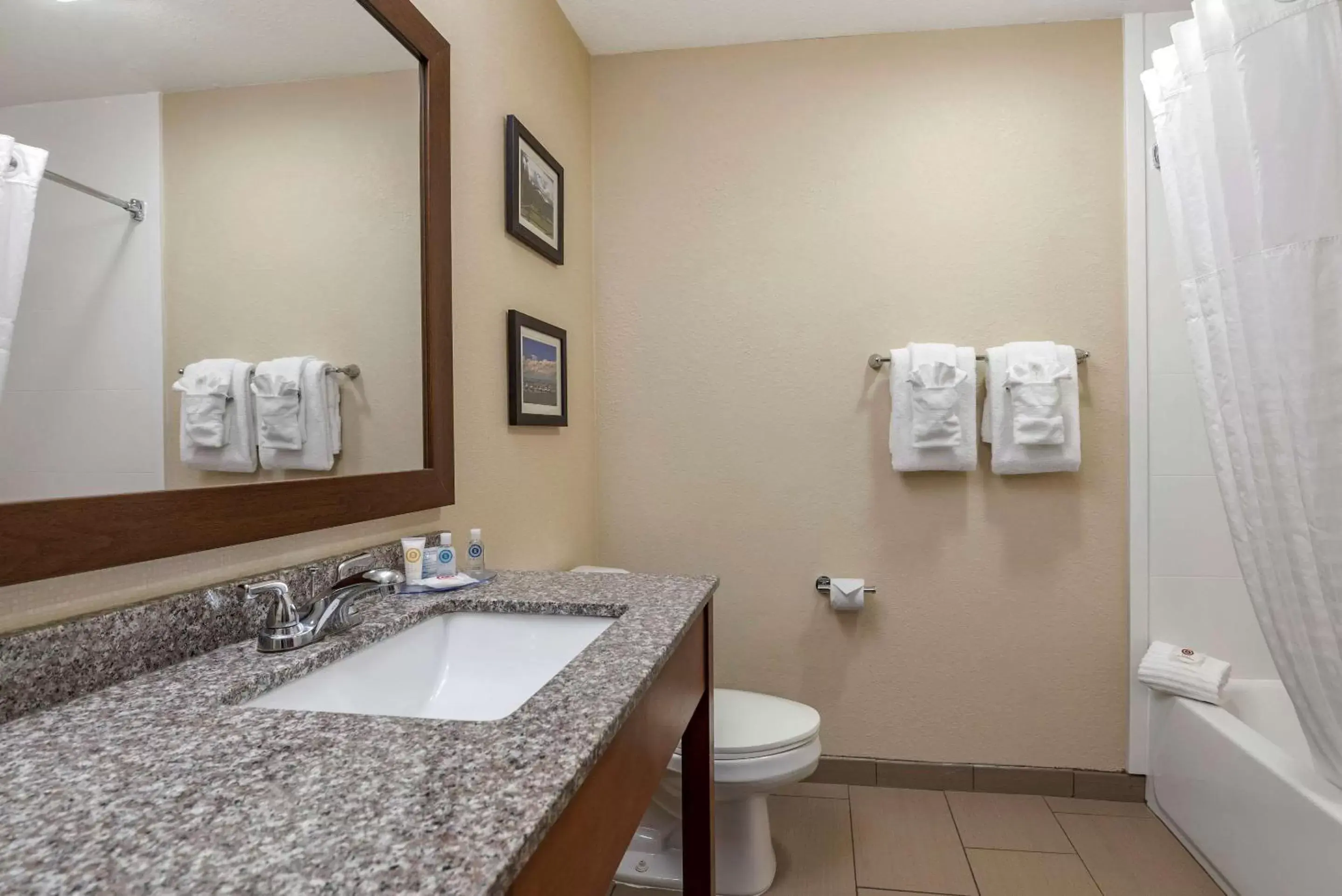 Photo of the whole room, Bathroom in Comfort Inn & Suites Pueblo