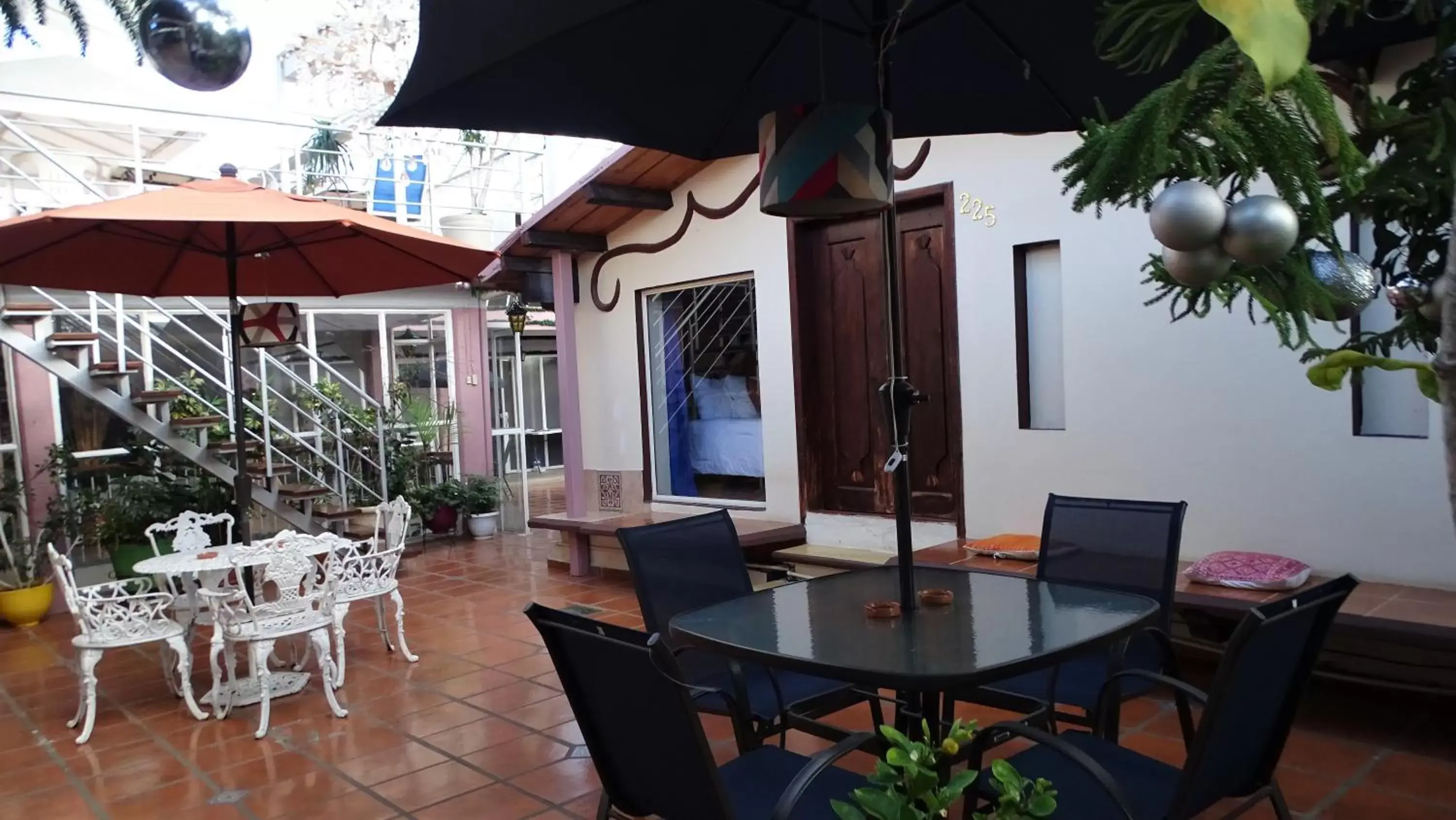 Balcony/Terrace, Restaurant/Places to Eat in Hotel Barrio Antiguo