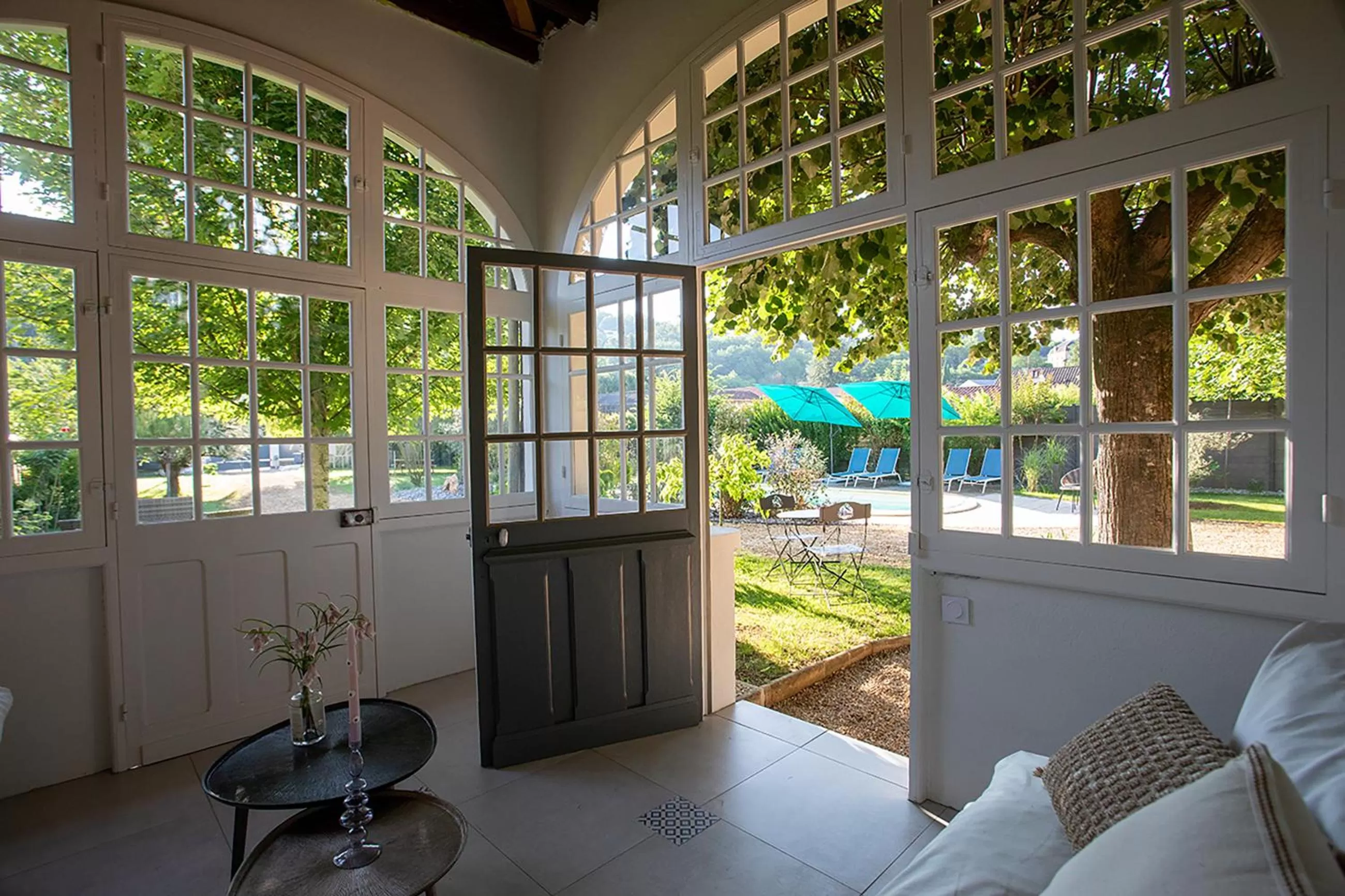 O'Myosotis - 400m Centre Historique - Parking Gratuit - Piscine et Jardin