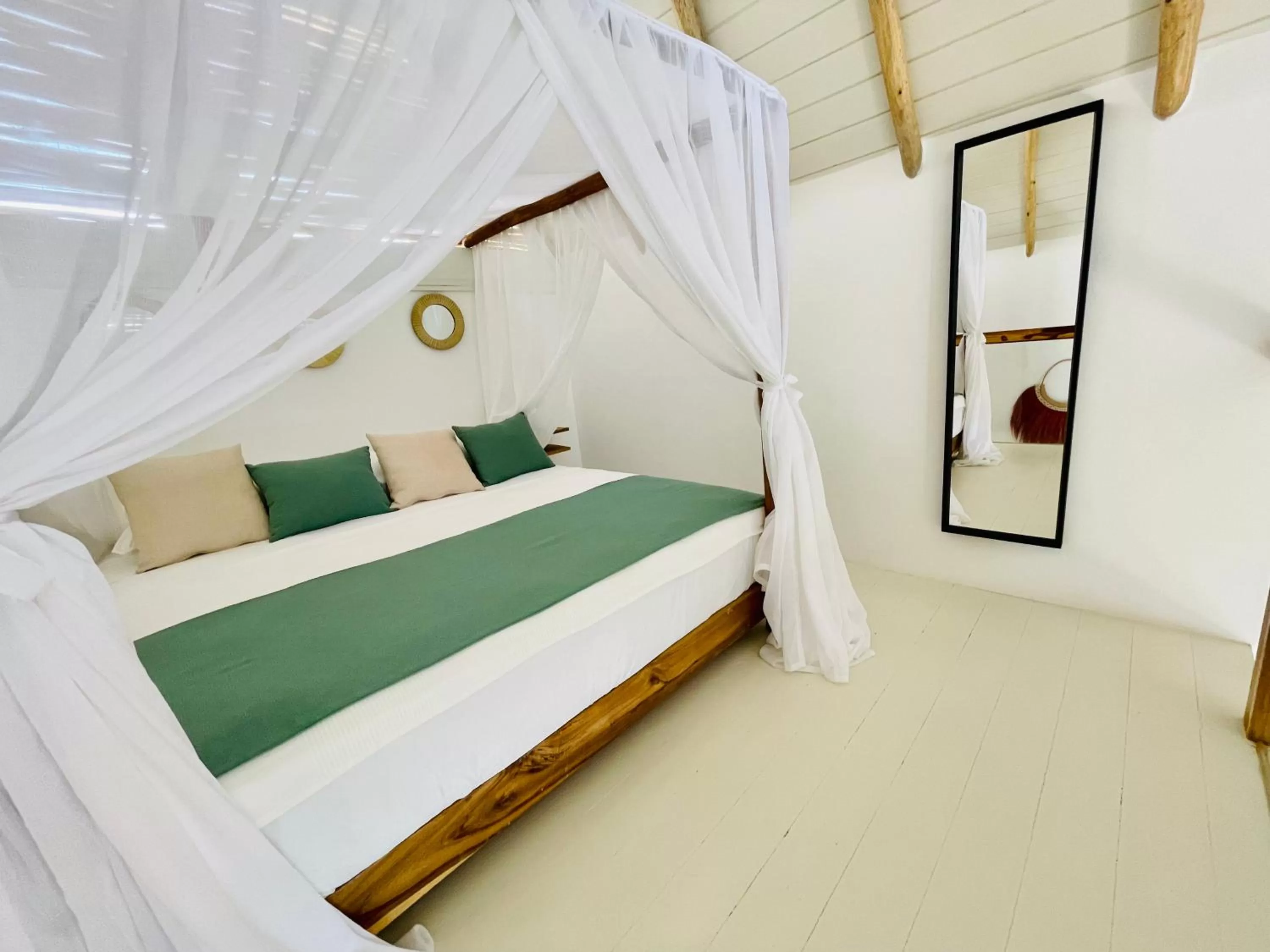 Bed in Leeloo Boutique Hotel