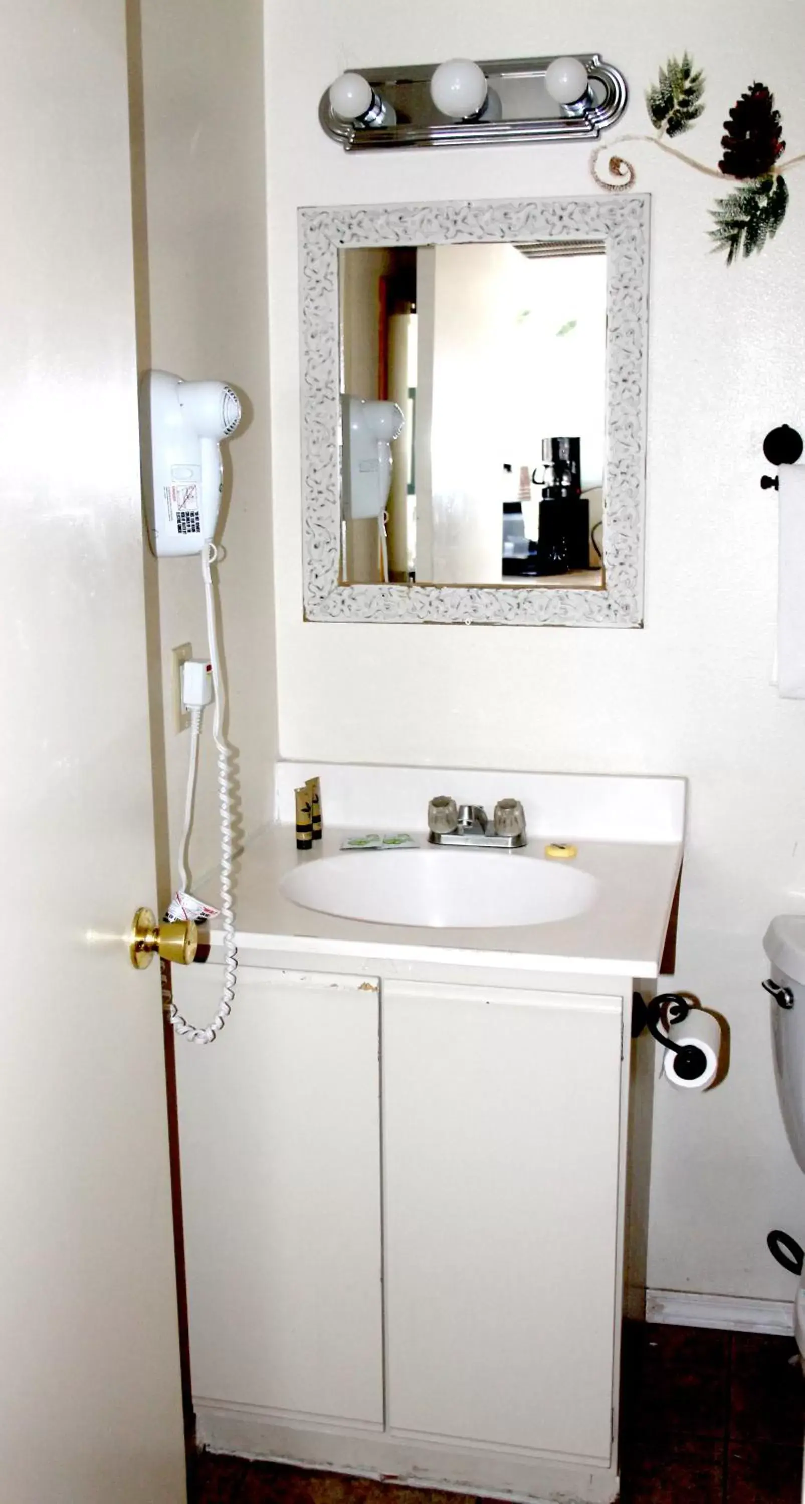 Bathroom in Fireside Lodge